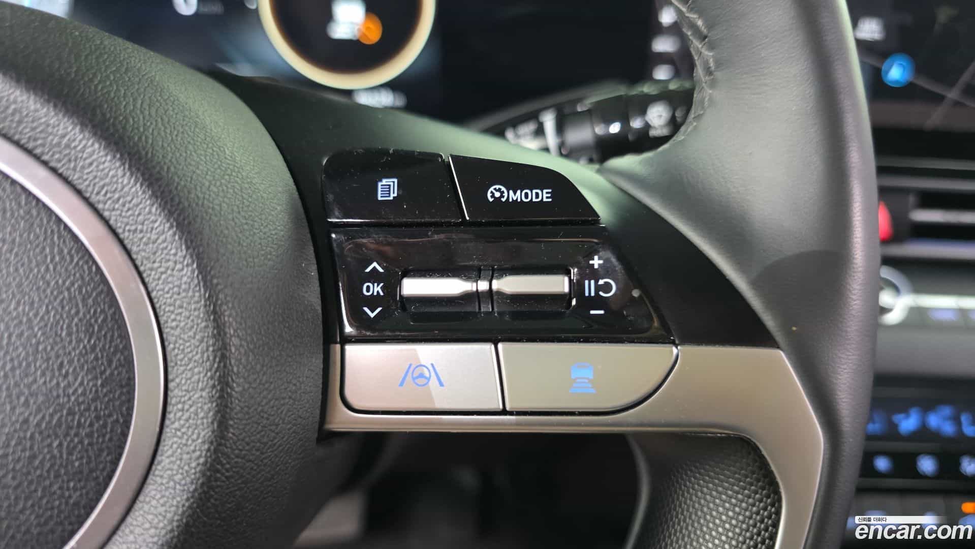 AVANTE Hyundai 2022.1-OPTION-040