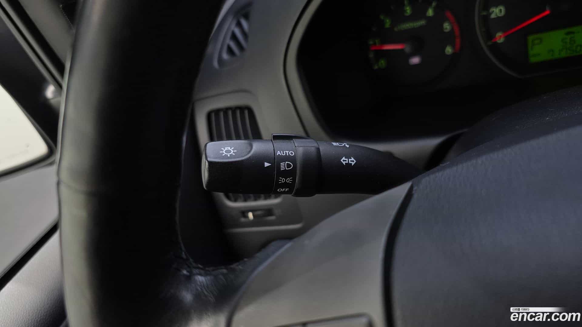 Starex Hyundai 2015.6-OPTION-019
