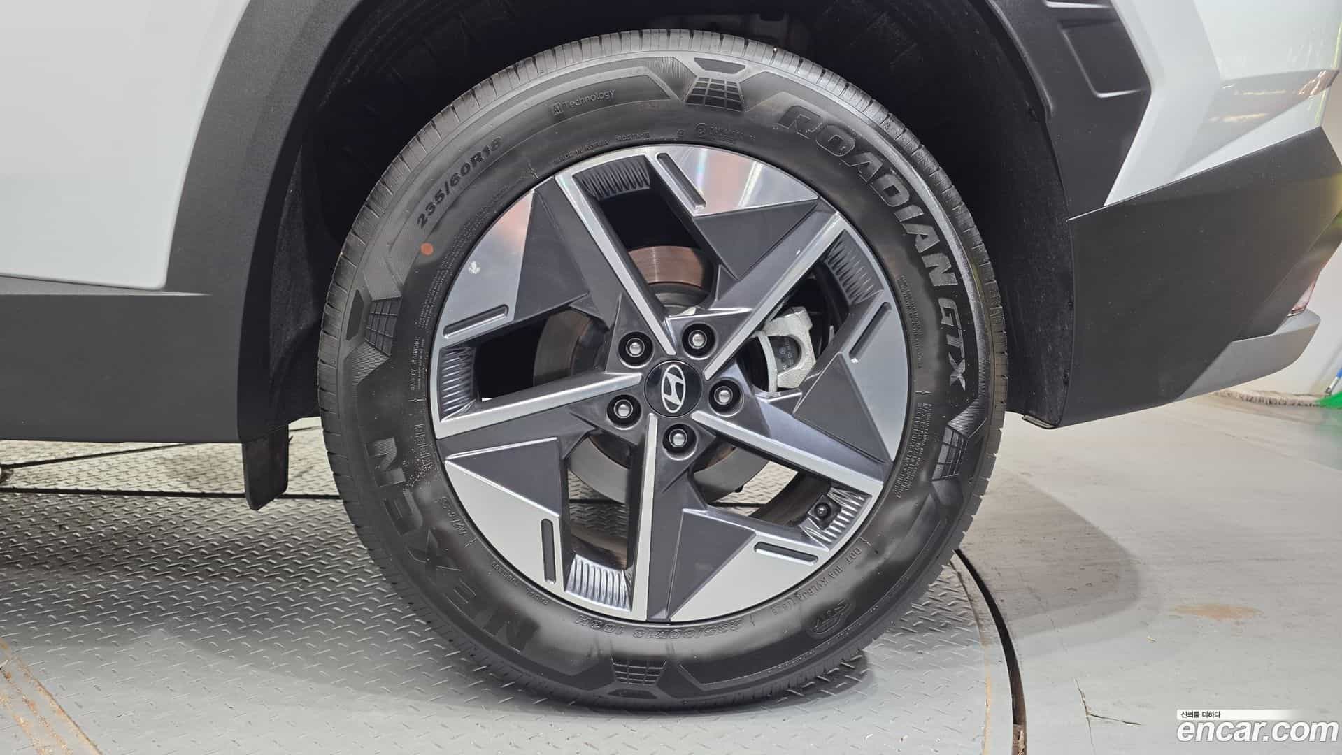 Tucson Hyundai 2025.4-OUTER-031