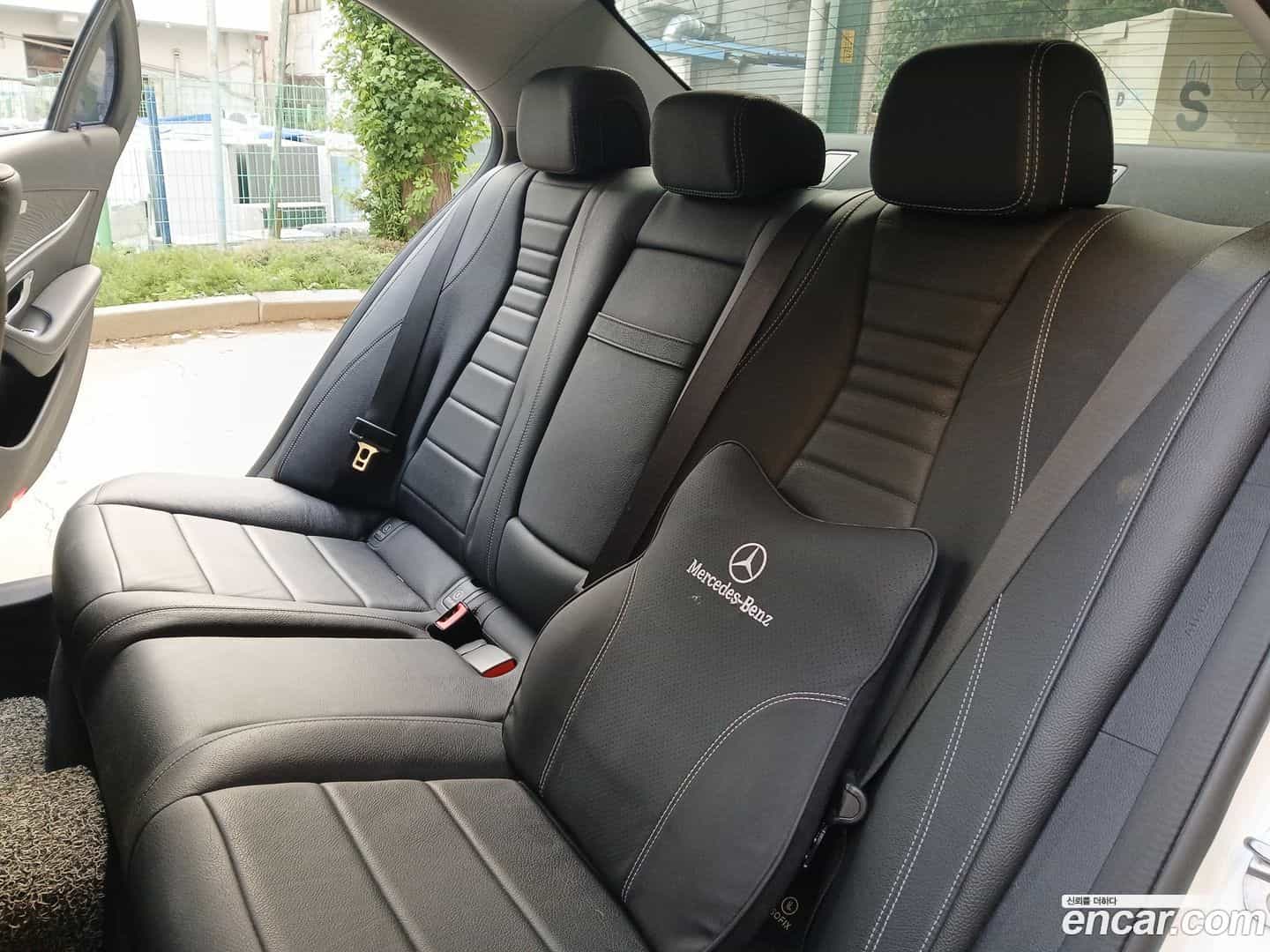 E-Class Mercedes-Benz 2018.2-OPTION-016