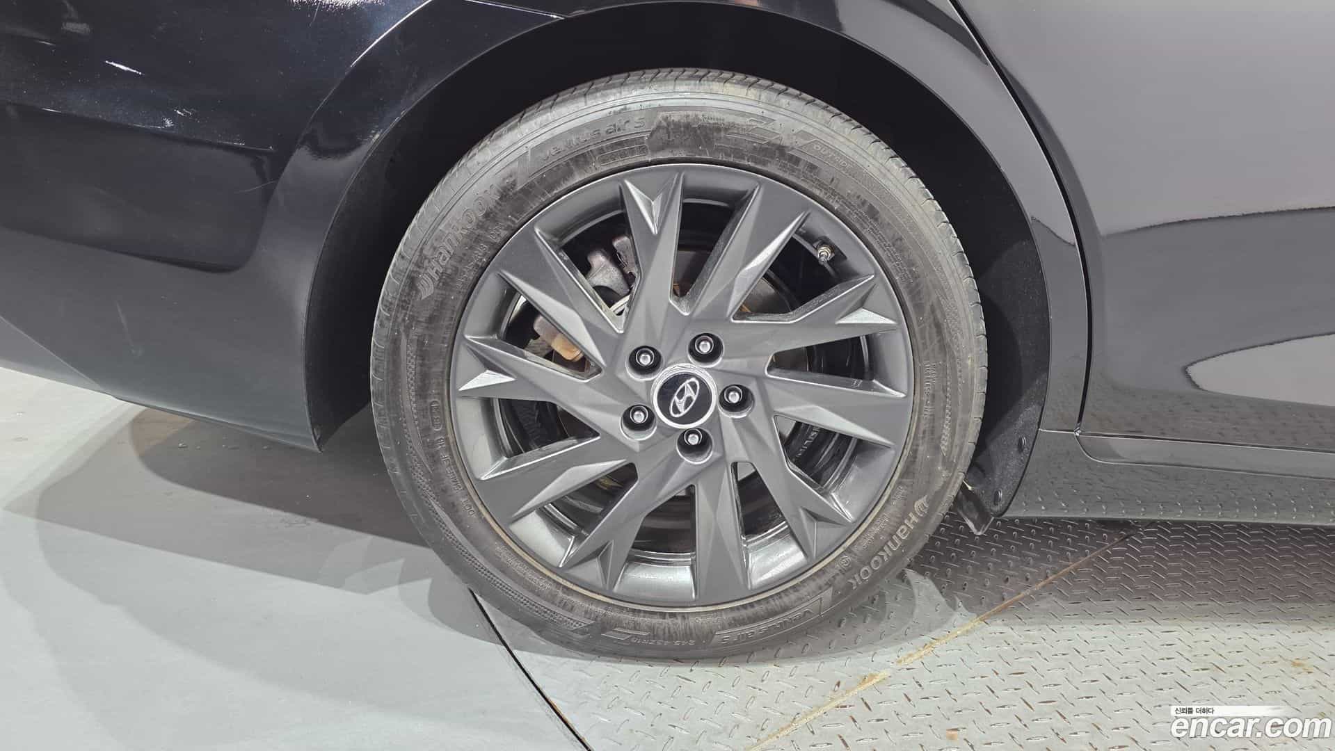 Grandeur Hyundai 2020.5-OUTER-005
