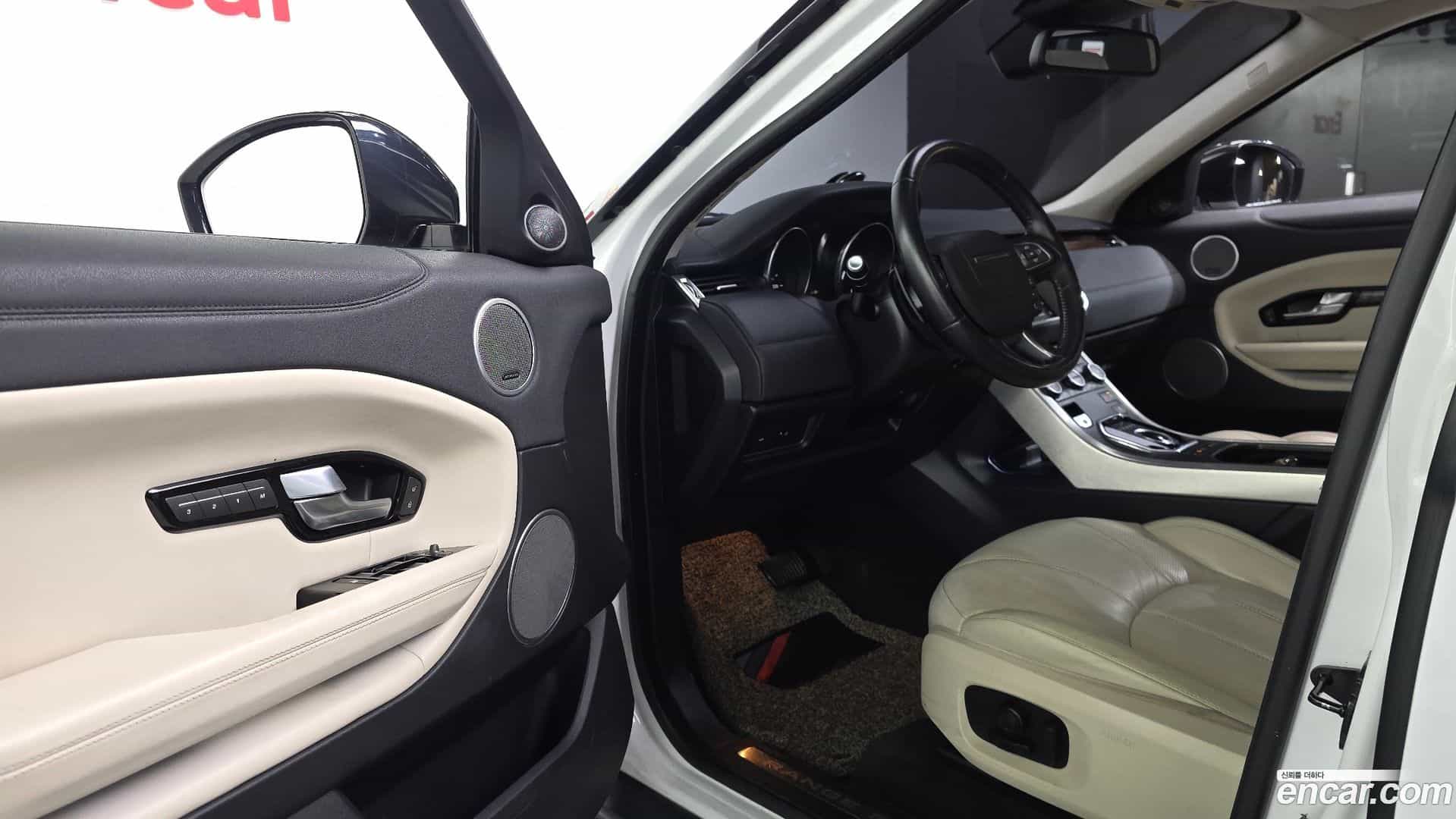 Range Rover Evoque Land Rover 2016.2-INNER-010