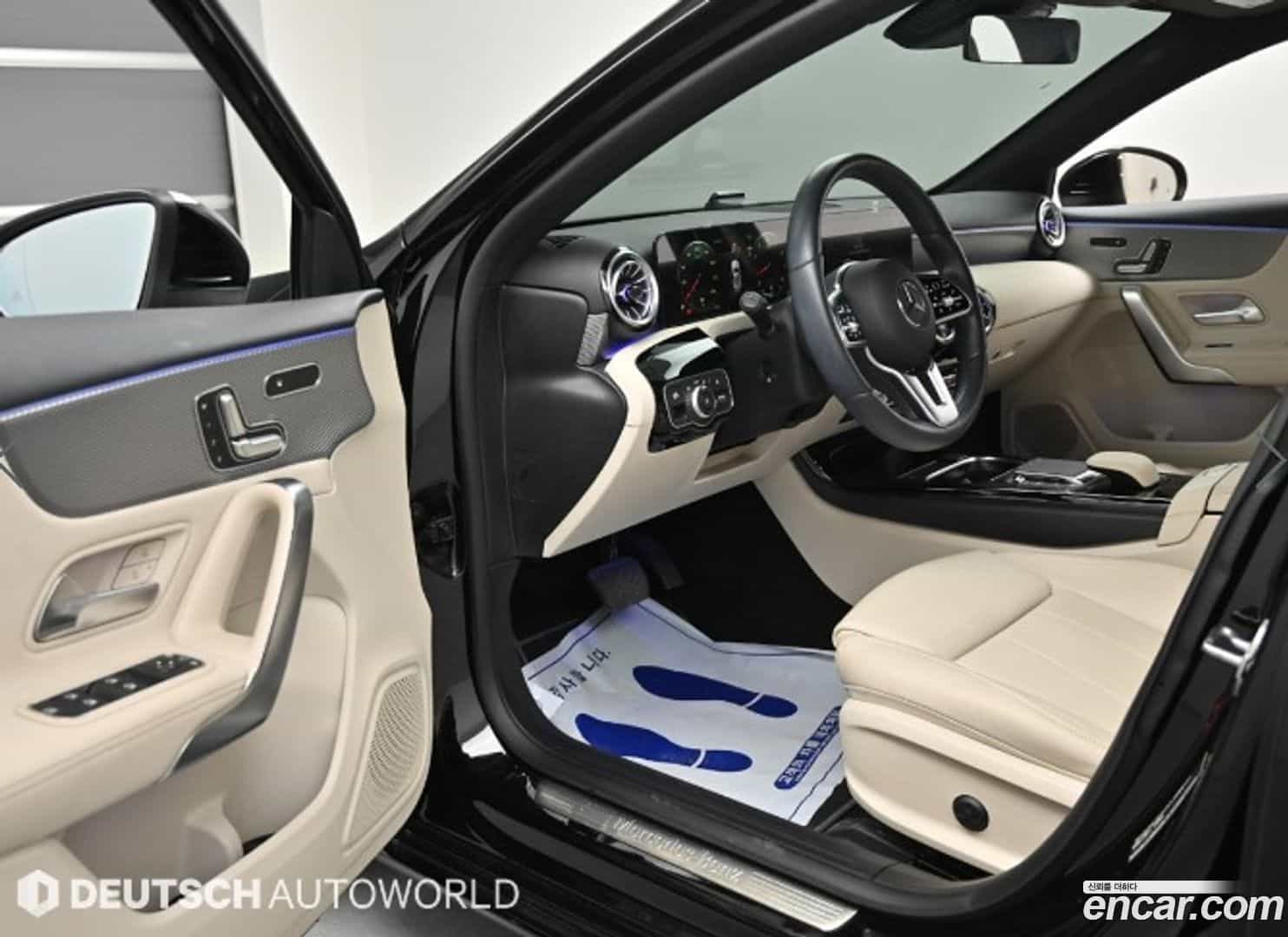 A-Class Mercedes-Benz 2022.11-OPTION-015