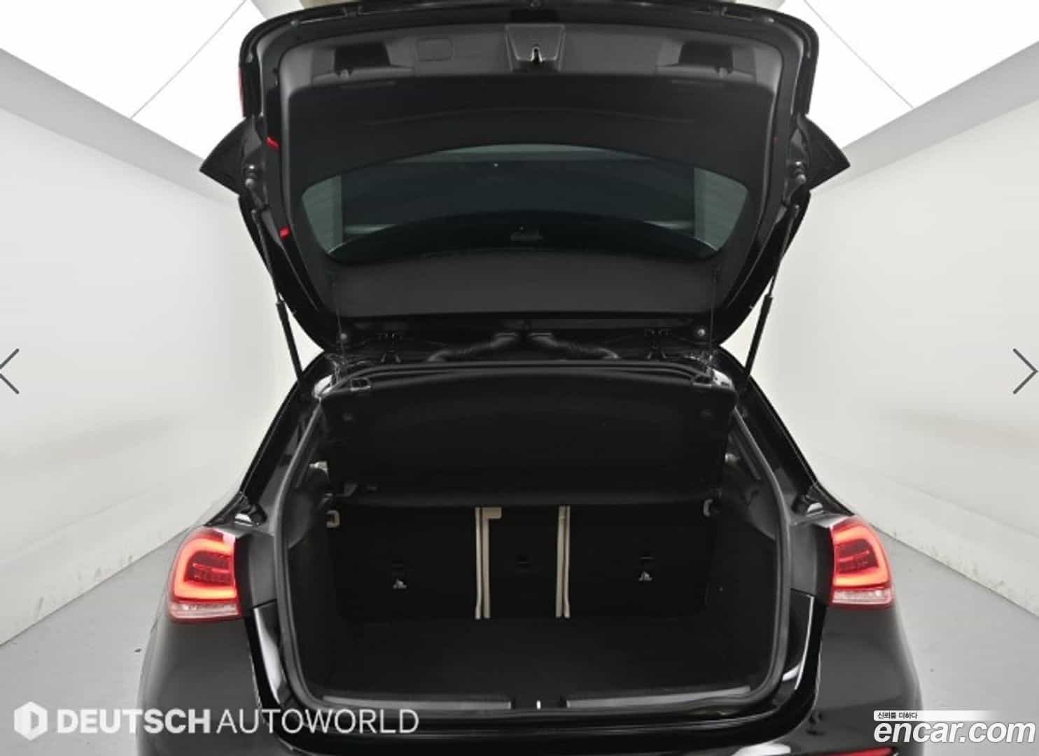 A-Class Mercedes-Benz 2022.11-OPTION-023