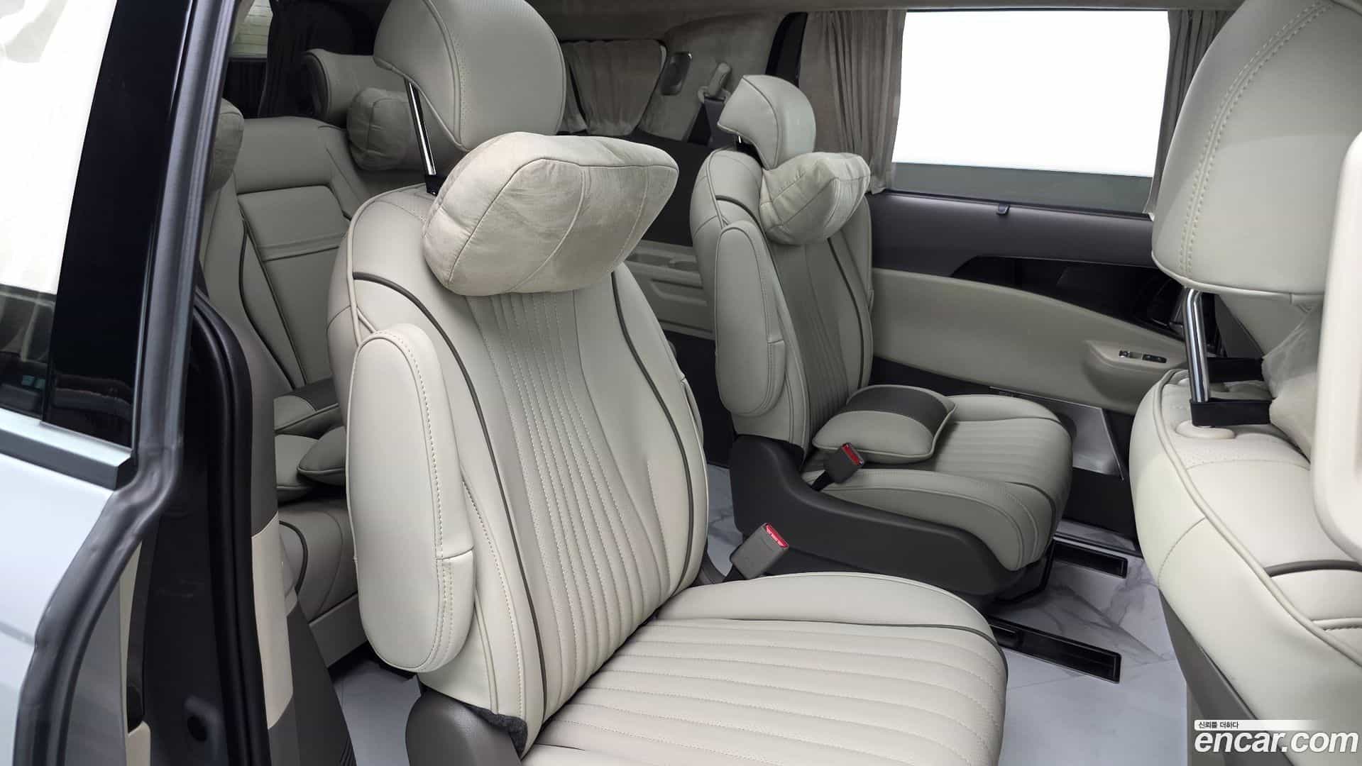 Canival Kia 2025.6-OPTION-016