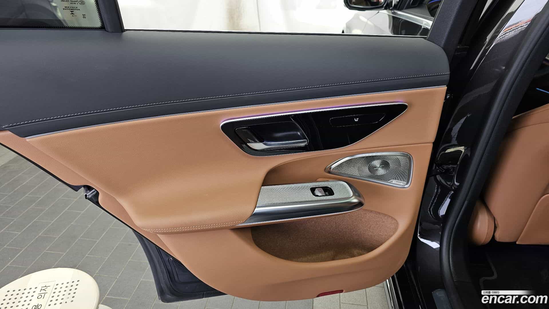 E-Class Mercedes-Benz 2024.7-INNER-035