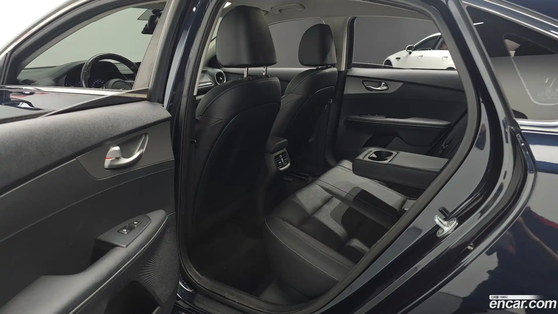 K3 Kia 2018.2-OPTION-016