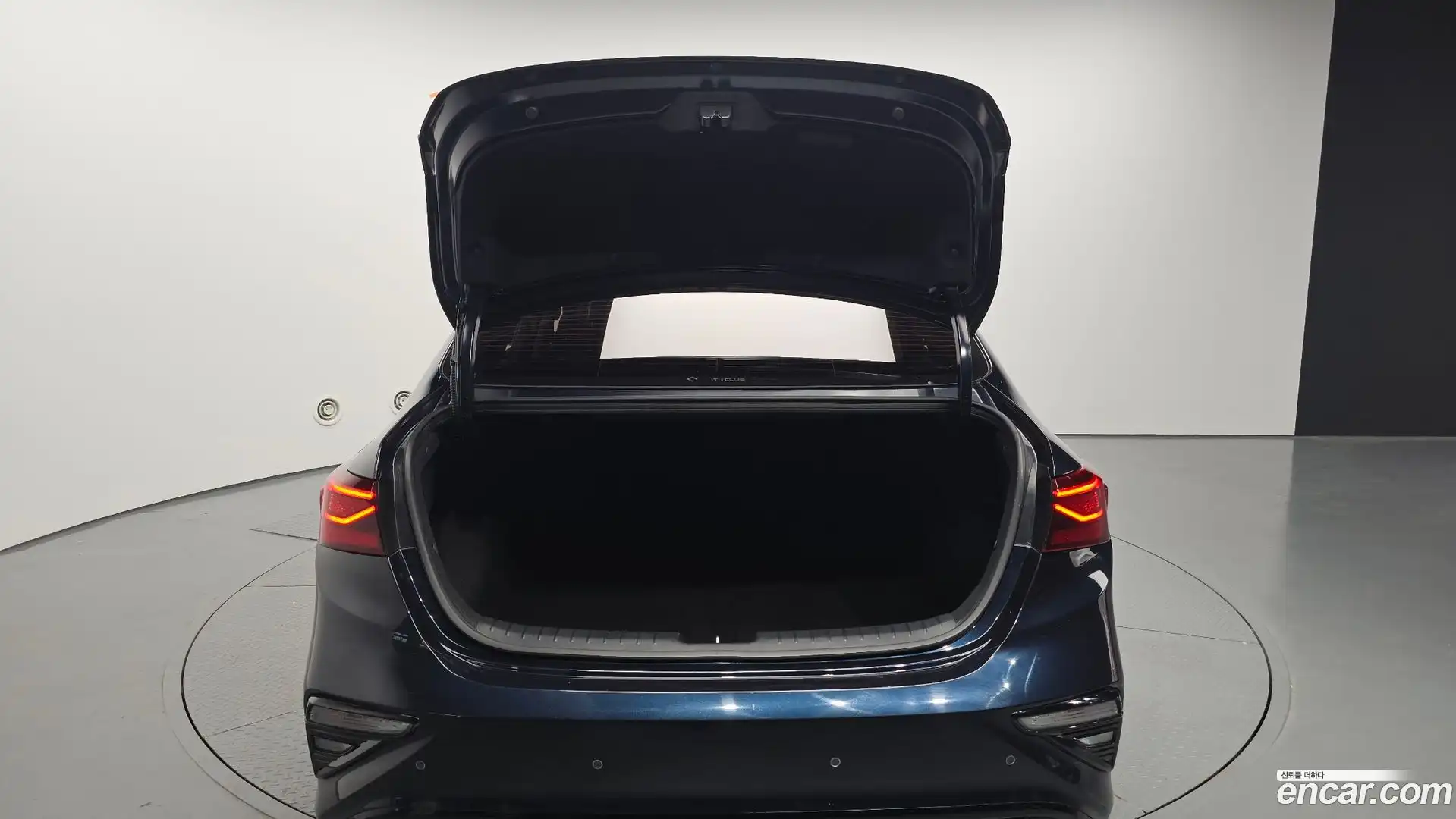 K3 Kia 2018.2-OPTION-024