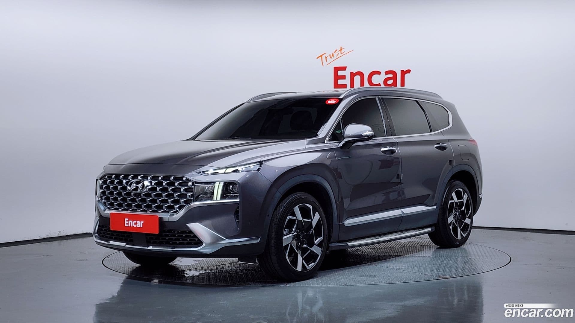 Main__Slider__Photo:Santafe Hyundai 2020.11-0