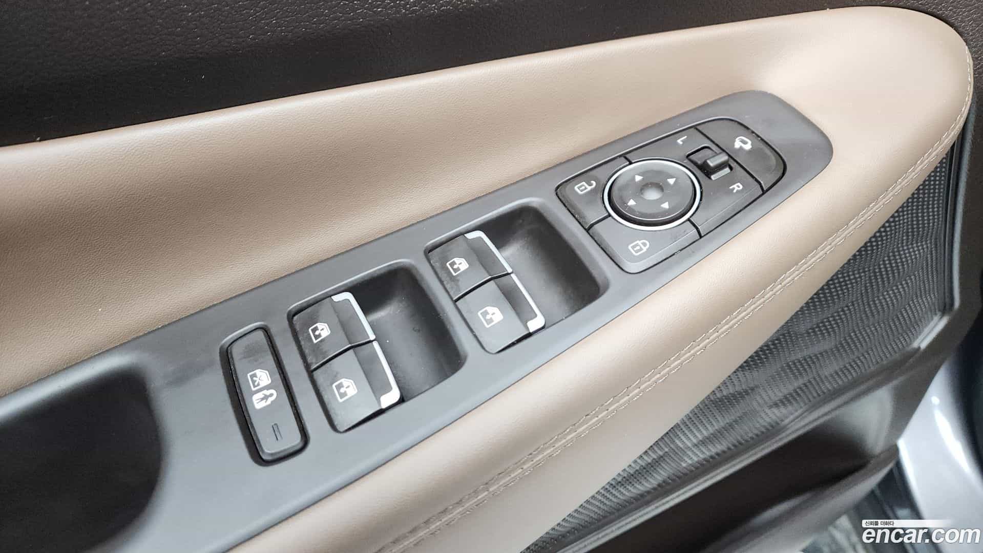 Santafe Hyundai 2020.11-OPTION-049