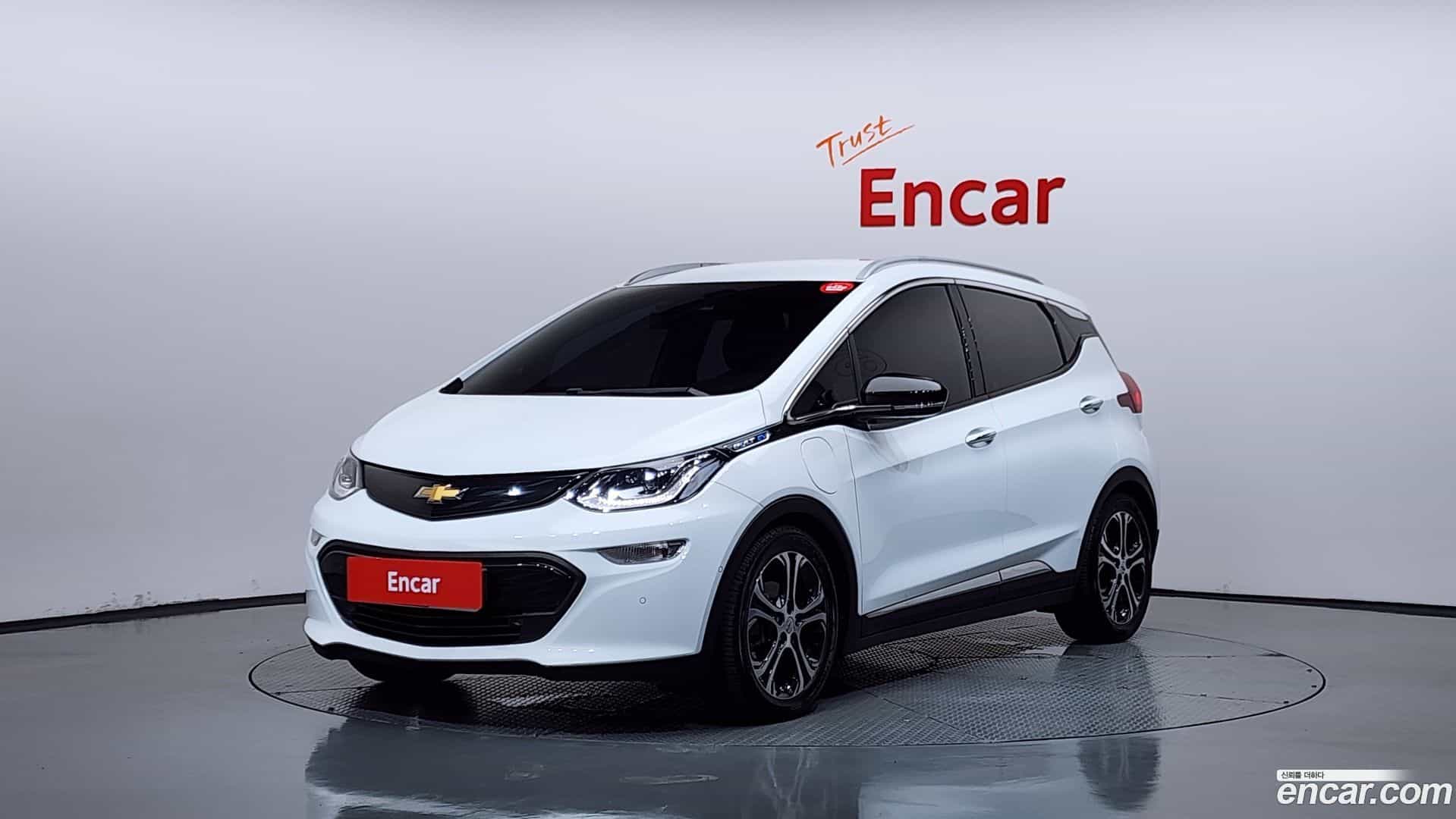 Bolt EV Chevrolet 2018.4-OUTER-001