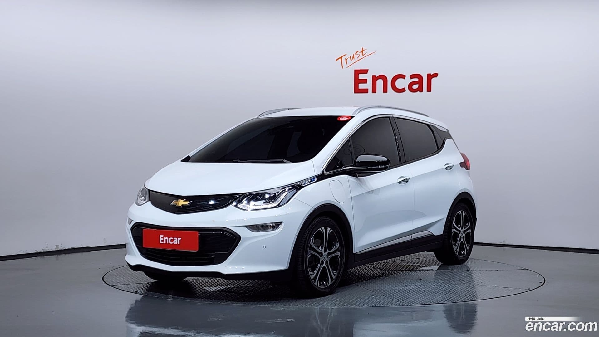 Main__Slider__Photo:Bolt EV Chevrolet 2018.4-0