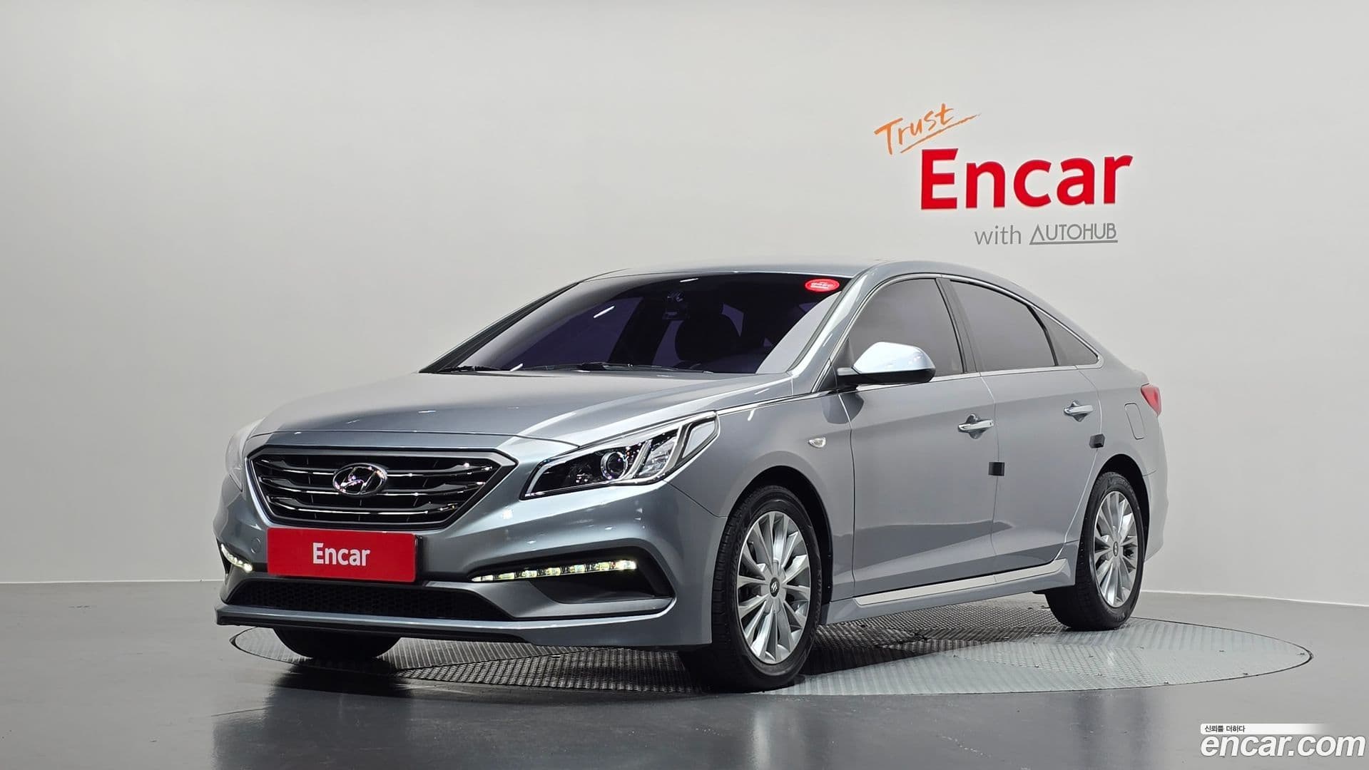 Main__Slider__Photo:Sonata Hyundai 2015.11-0