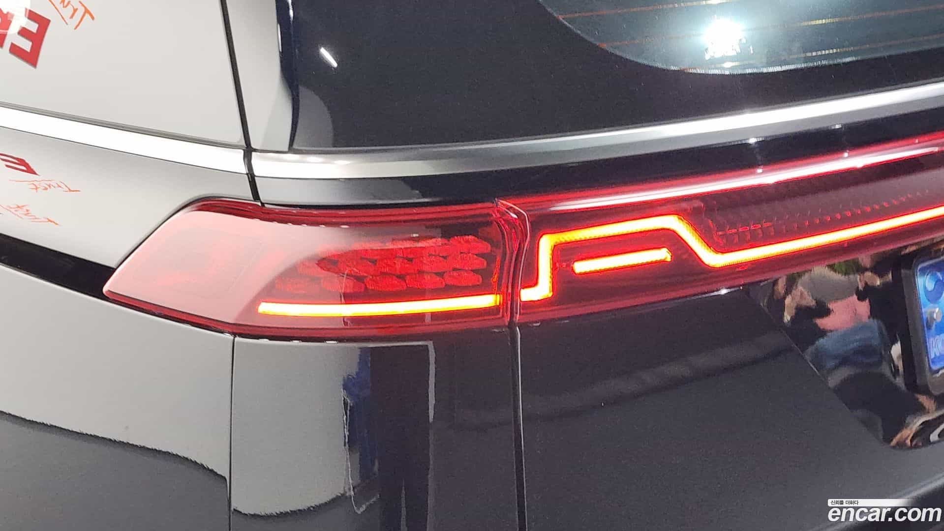Canival Kia 2023.1-OUTER-033