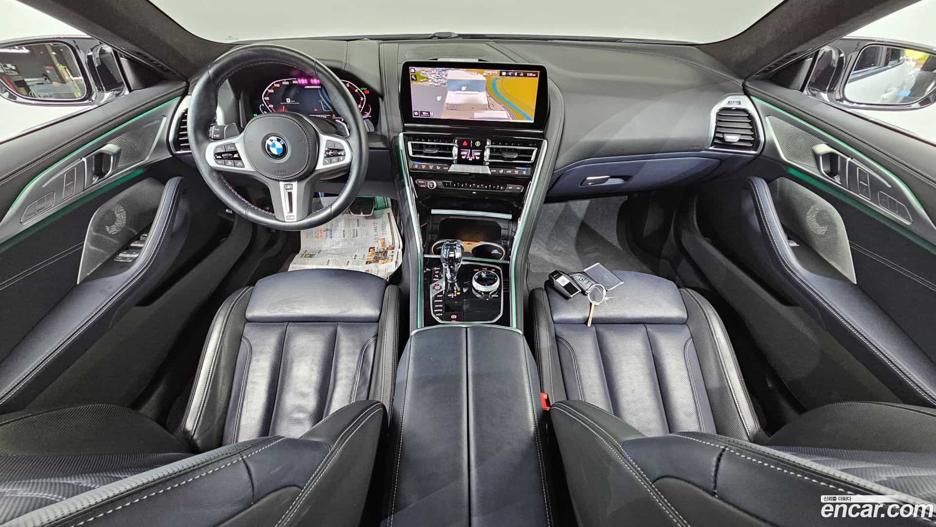 8-Series BMW 2023.8-INNER-007