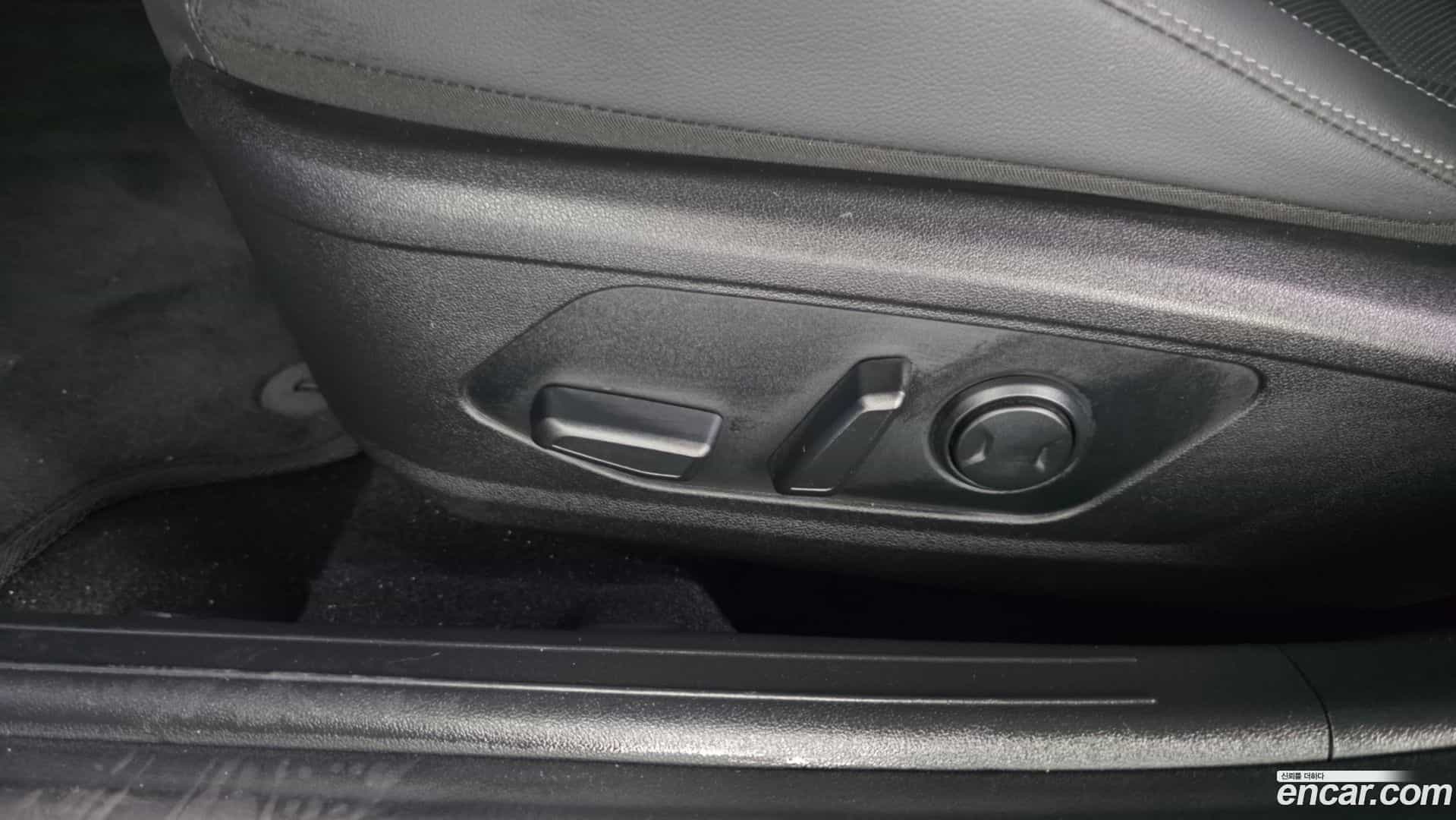 AVANTE Hyundai 2020.5-OPTION-044