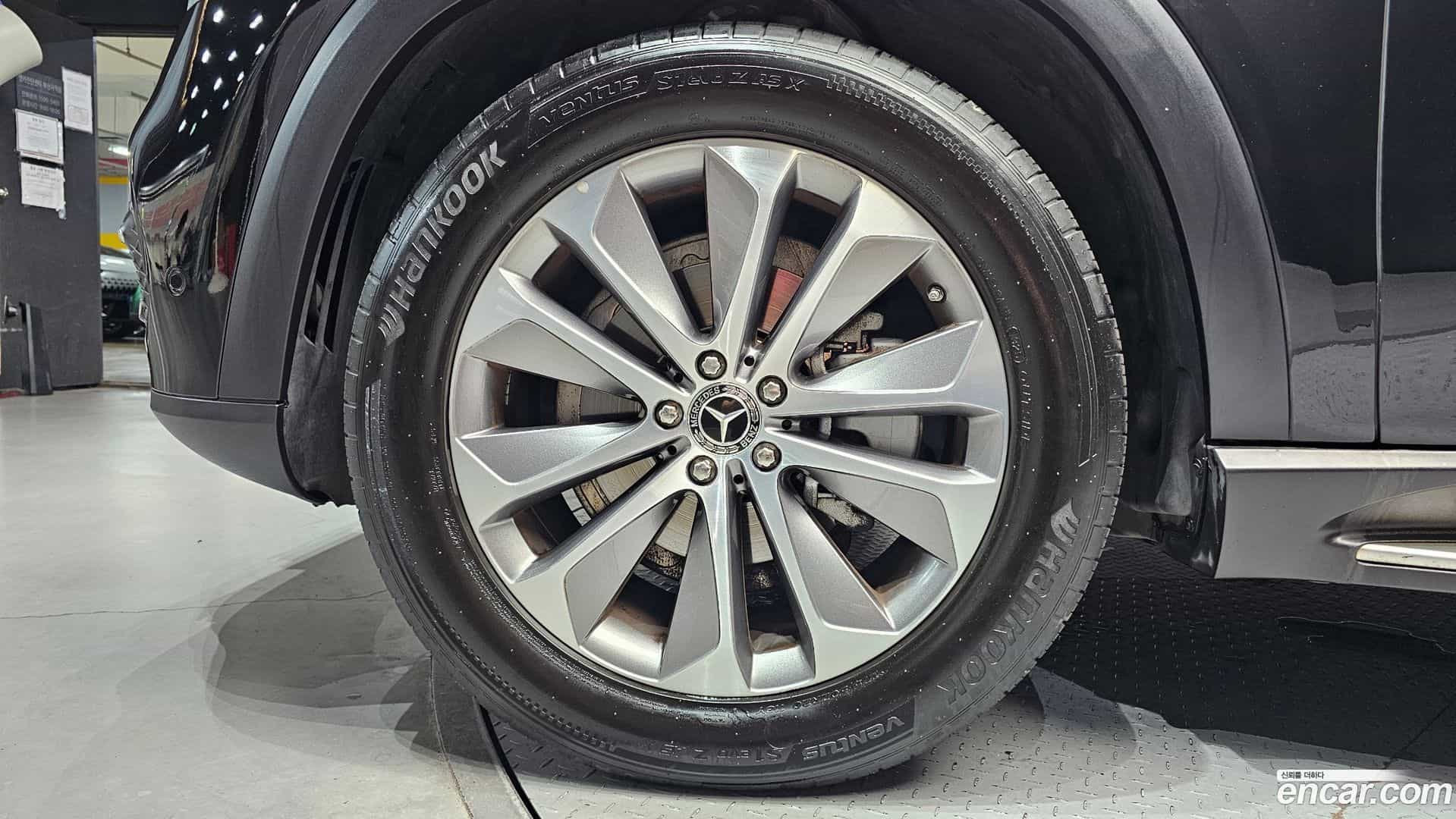 GLE-Class Mercedes-Benz 2021.4-OUTER-005