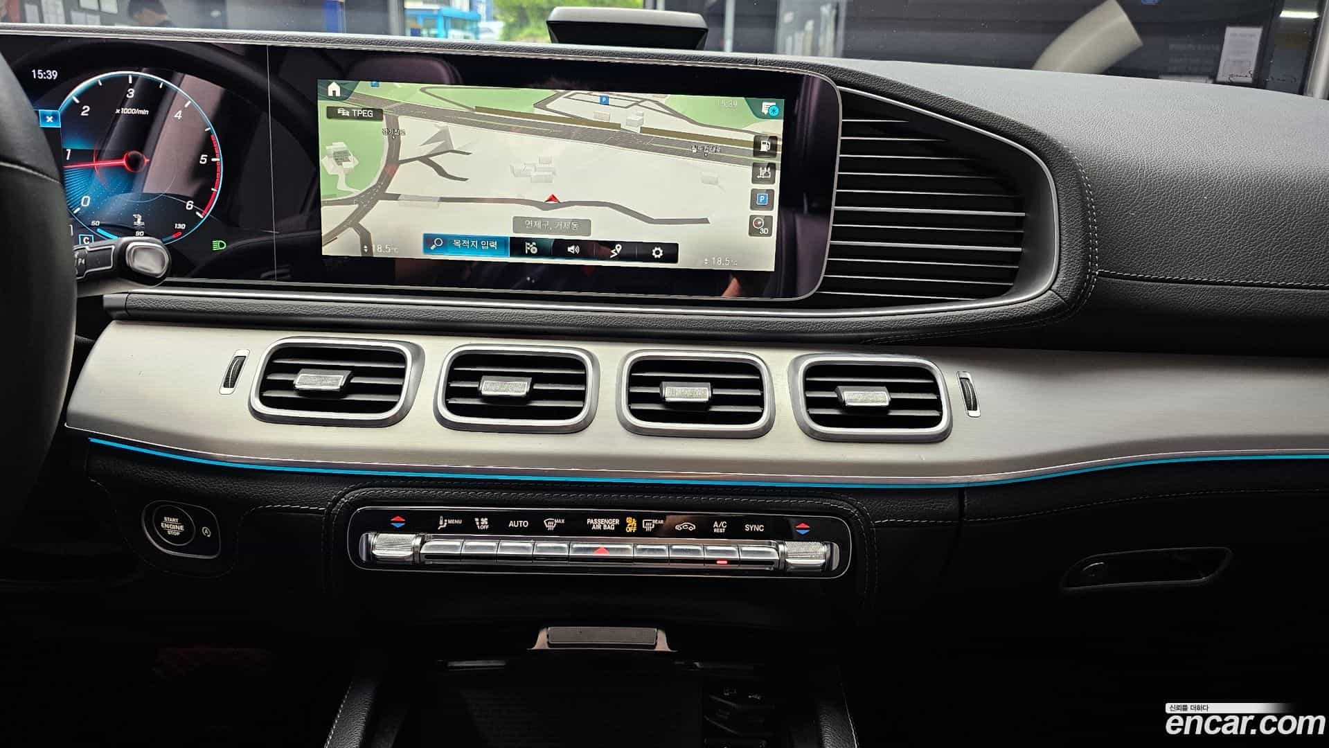 GLE-Class Mercedes-Benz 2021.4-OPTION-018
