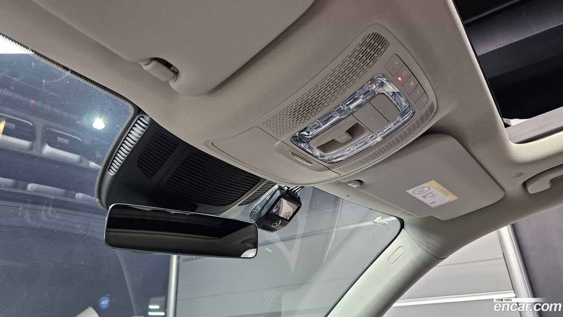 GLE-Class Mercedes-Benz 2021.4-OPTION-021