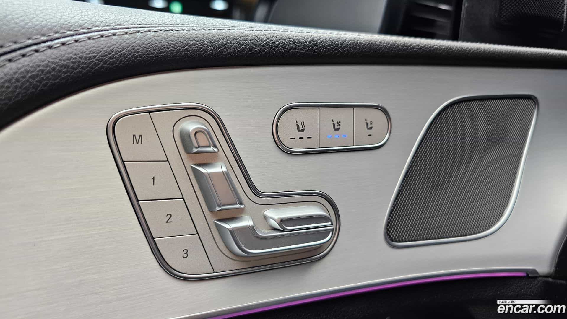 GLE-Class Mercedes-Benz 2021.4-OPTION-041