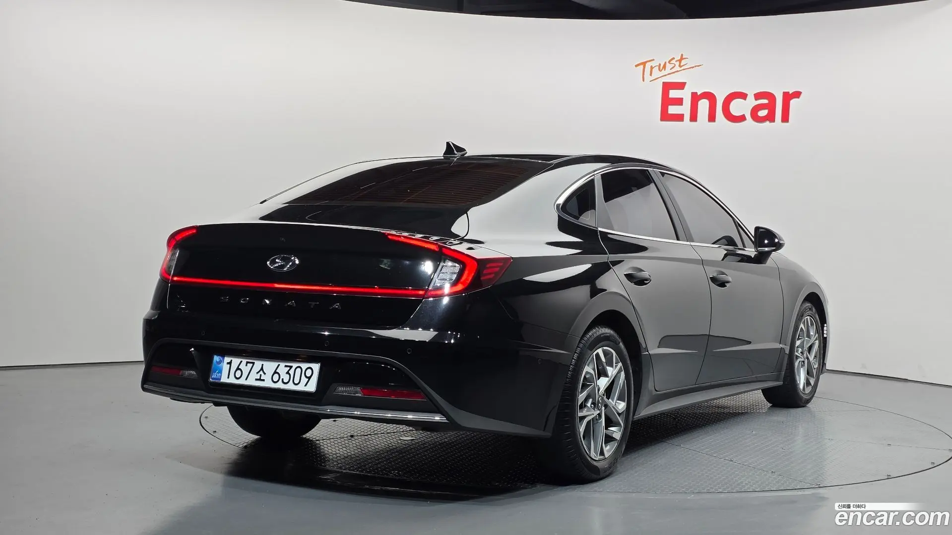 Main__Slider__Photo:Sonata Hyundai 2019.5-1
