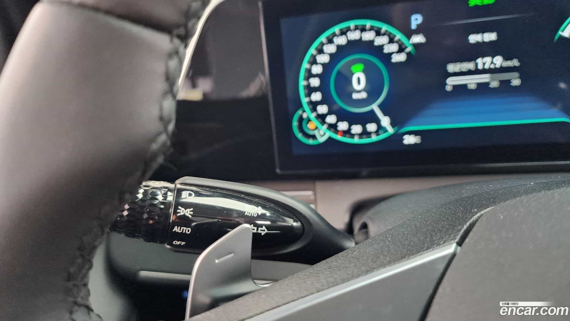 Grandeur Hyundai 2022.8-OPTION-046