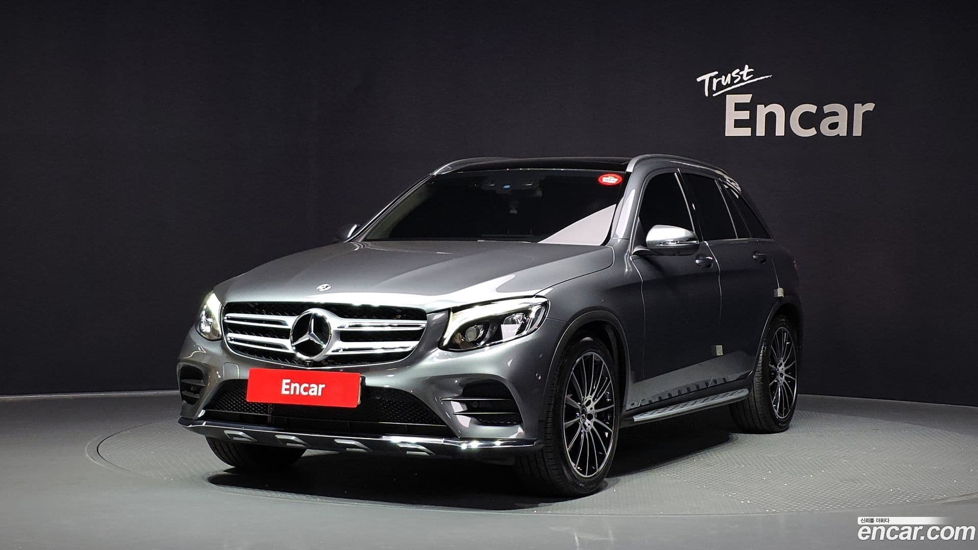 Main__Slider__Photo:GLC-Class Mercedes-Benz 2019.11-0