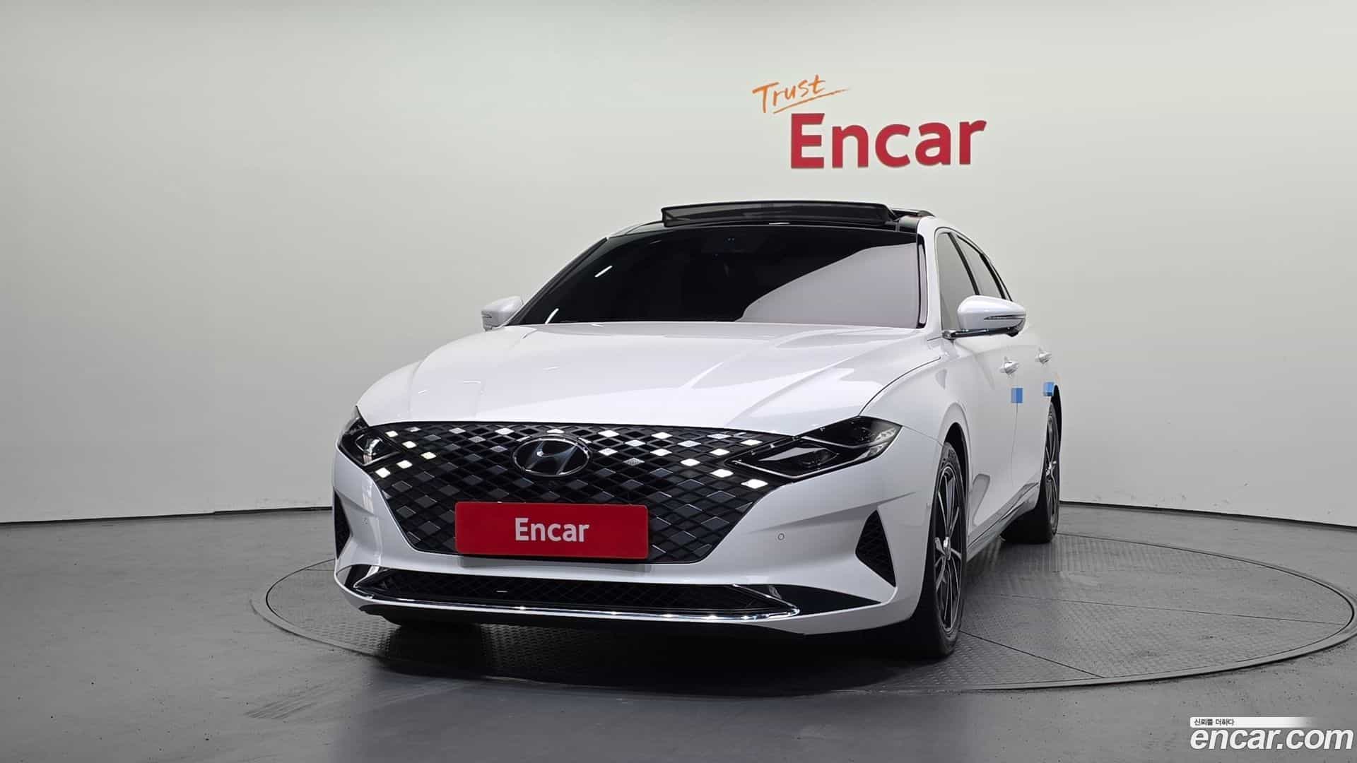 Grandeur Hyundai 2020.4-OUTER-003