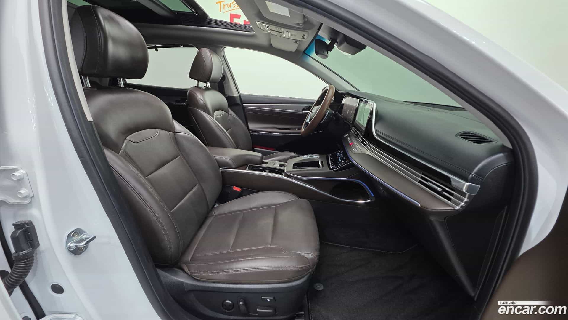 Grandeur Hyundai 2020.4-INNER-010