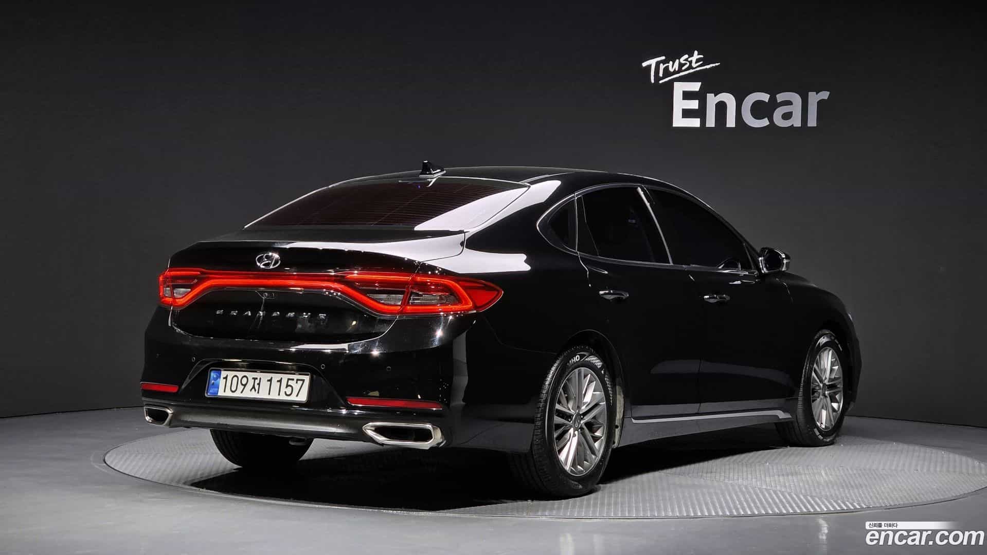 Grandeur Hyundai 2018.3-OUTER-002