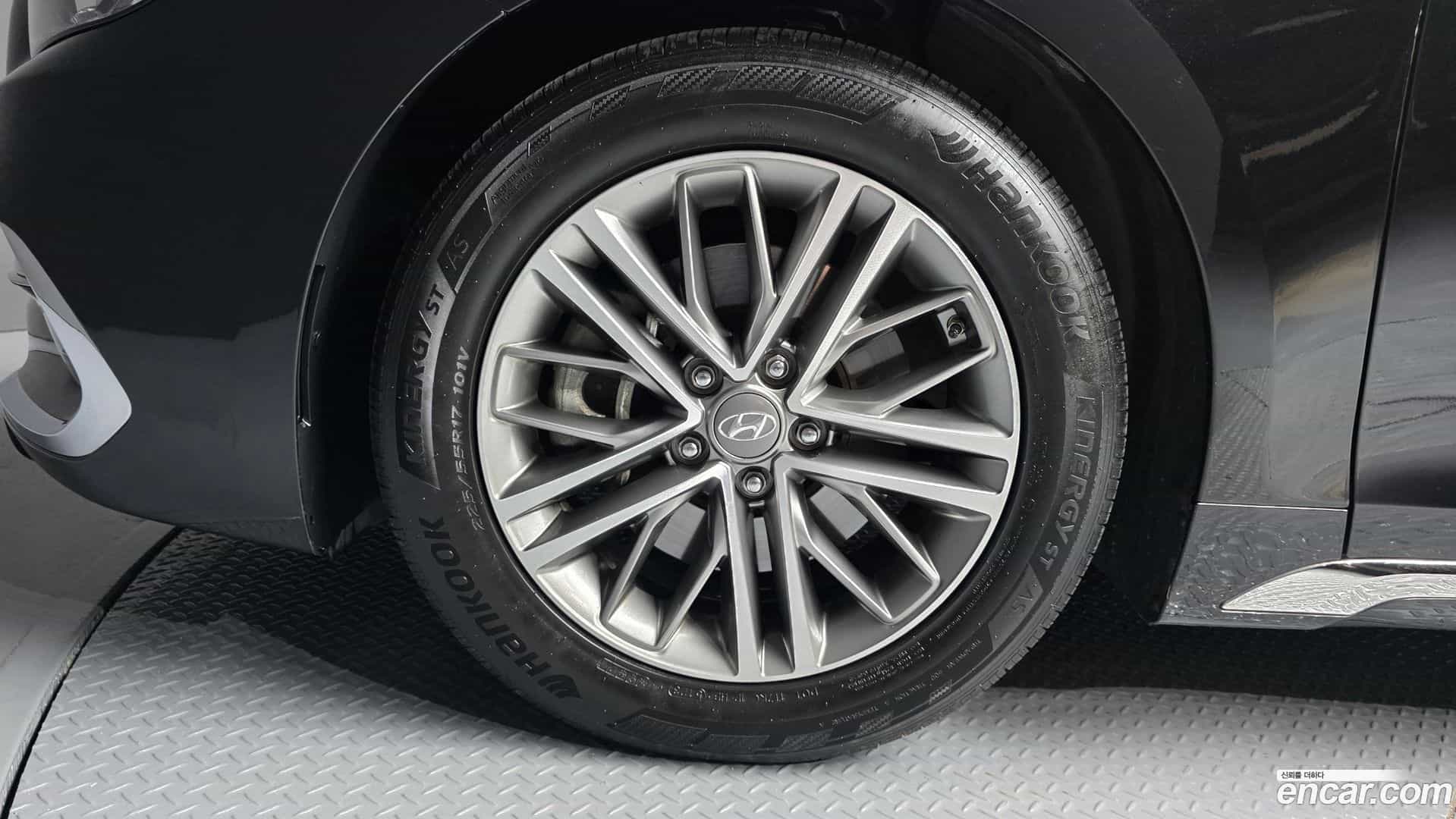 Grandeur Hyundai 2018.3-OUTER-005