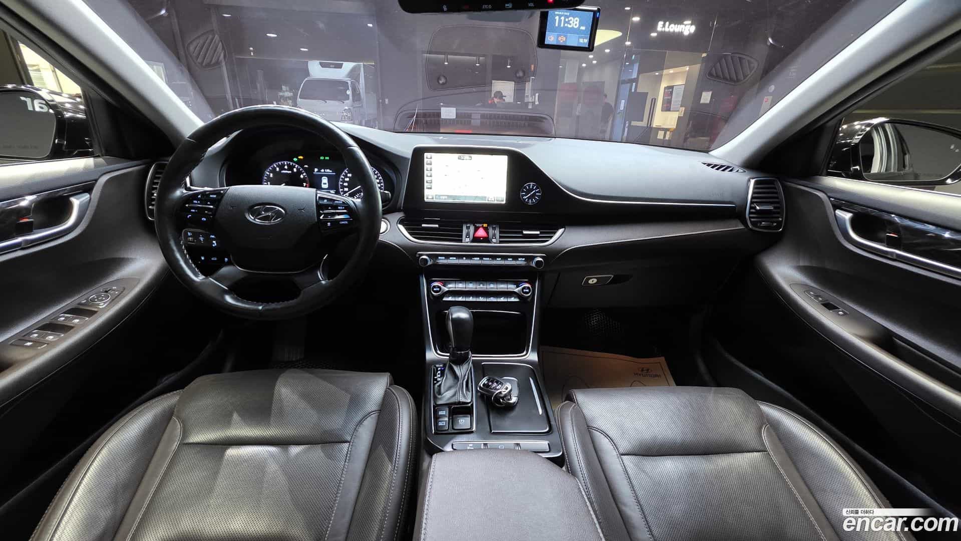 Grandeur Hyundai 2018.3-INNER-007
