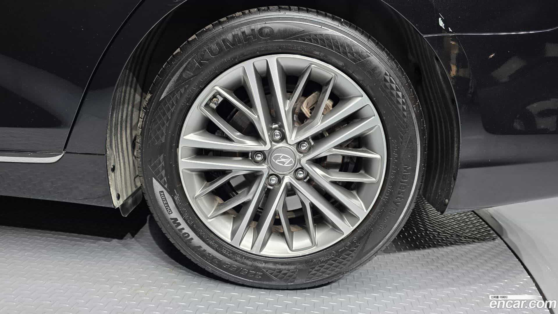 Grandeur Hyundai 2018.3-OUTER-031