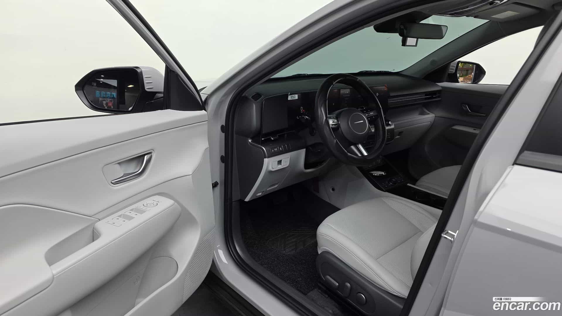 Kona Hyundai 2024.5-INNER-010