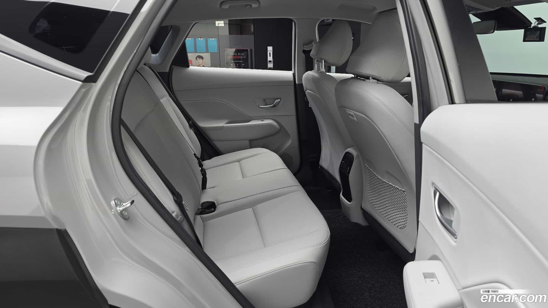 Kona Hyundai 2024.5-INNER-036