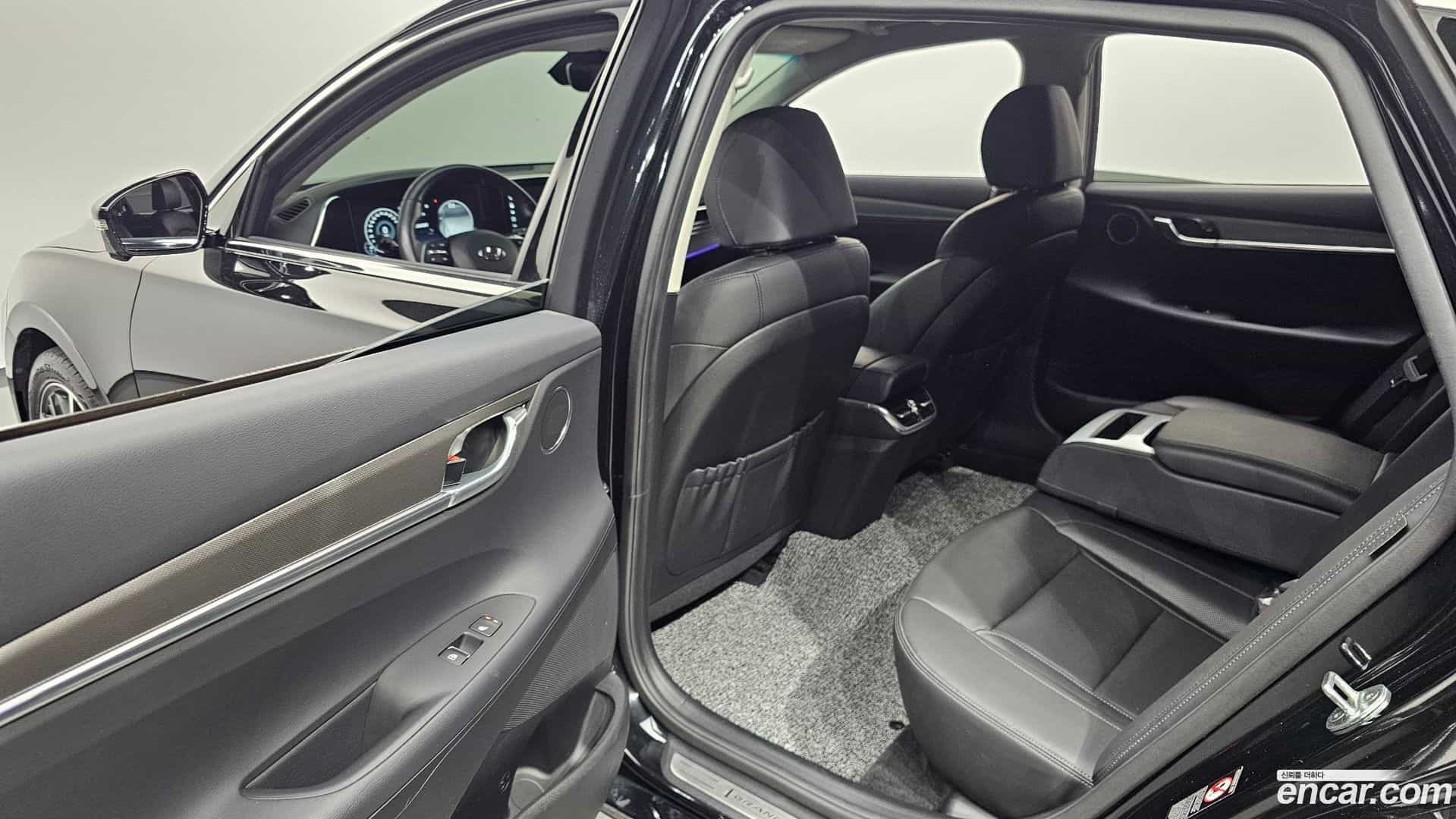 Grandeur Hyundai 2021.6-OPTION-015