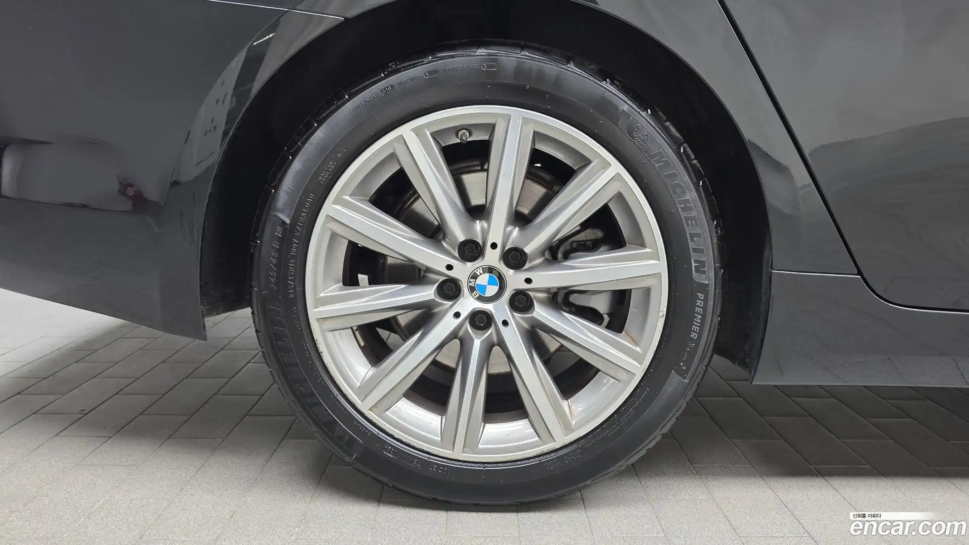 5-Series BMW 2019.5-OUTER-005