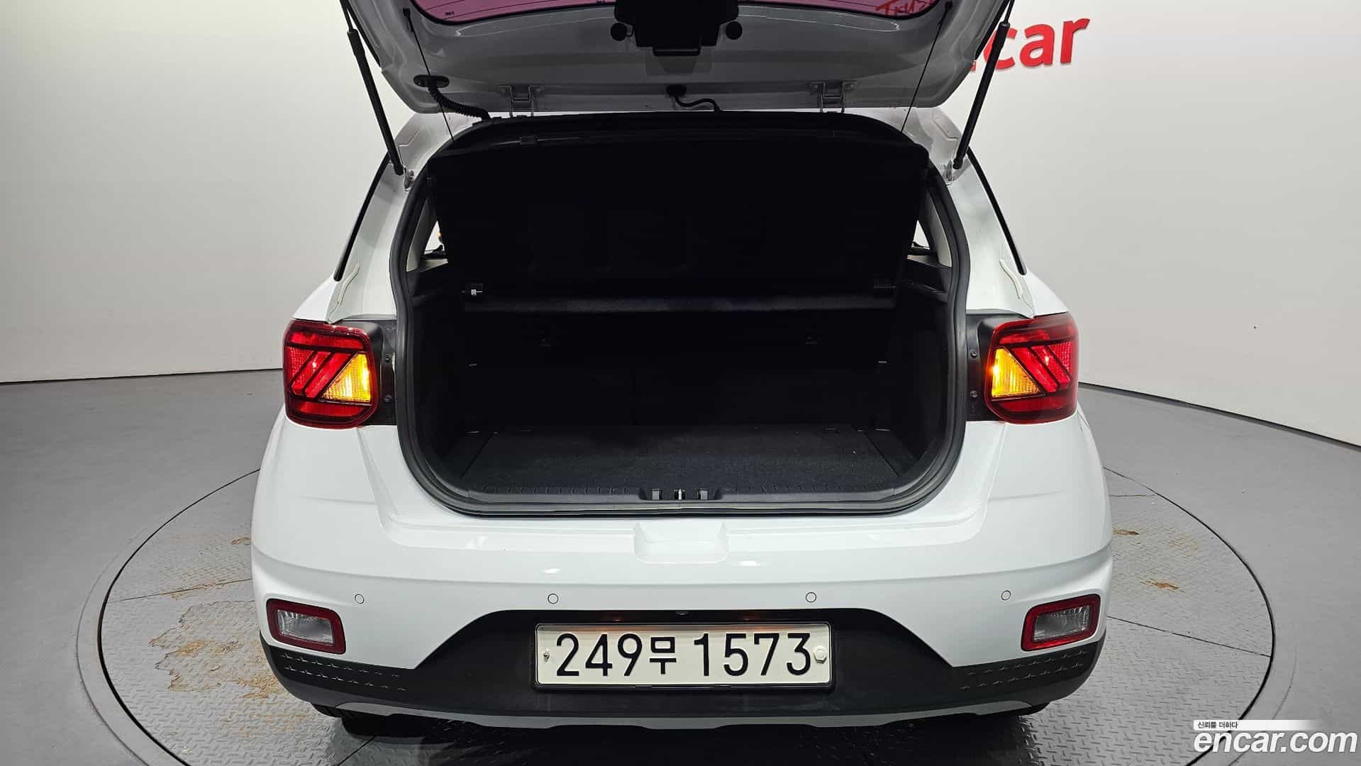 Venue Hyundai 2021.8-OPTION-022