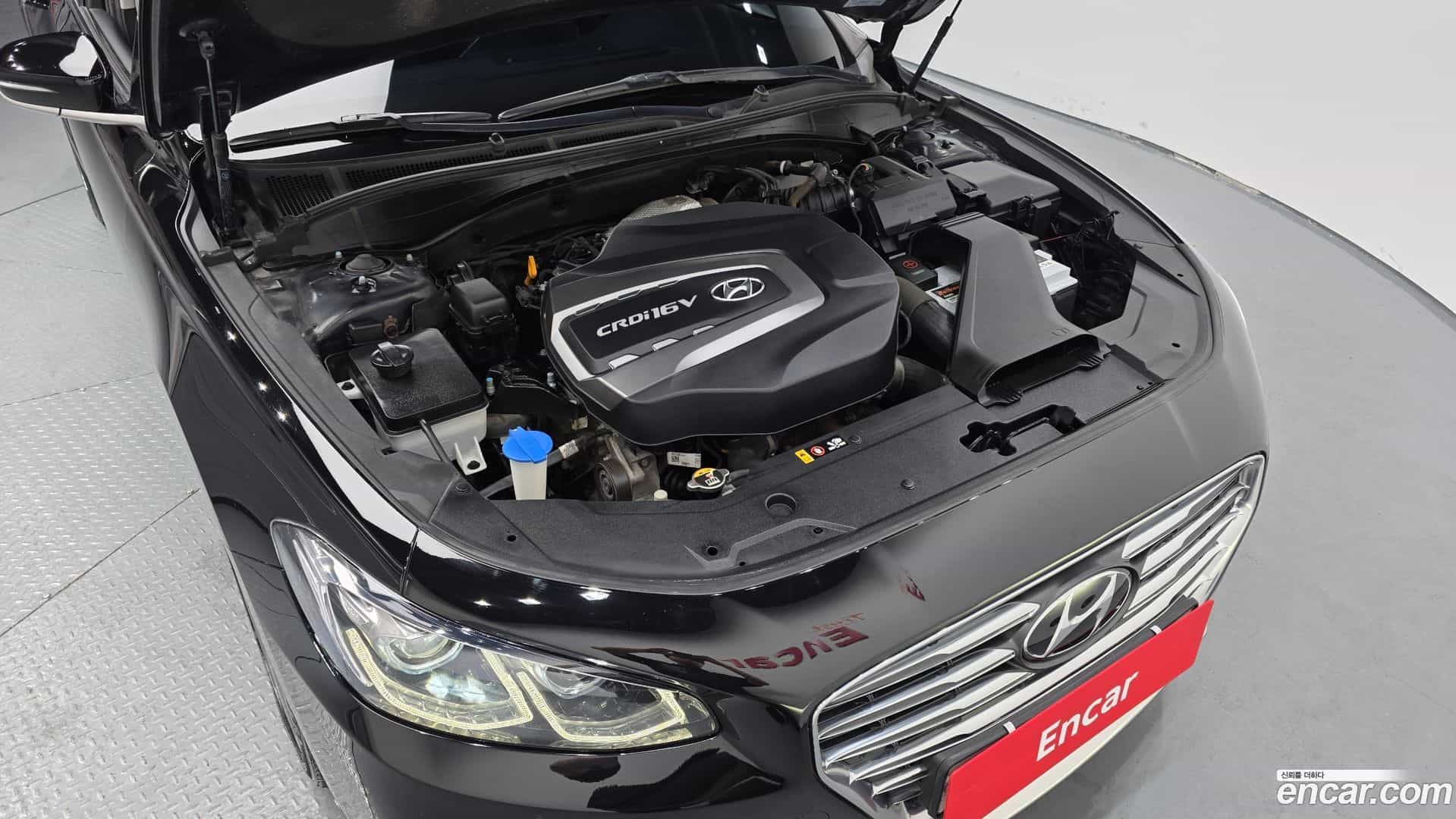 Grandeur Hyundai 2018.1-OUTER-006
