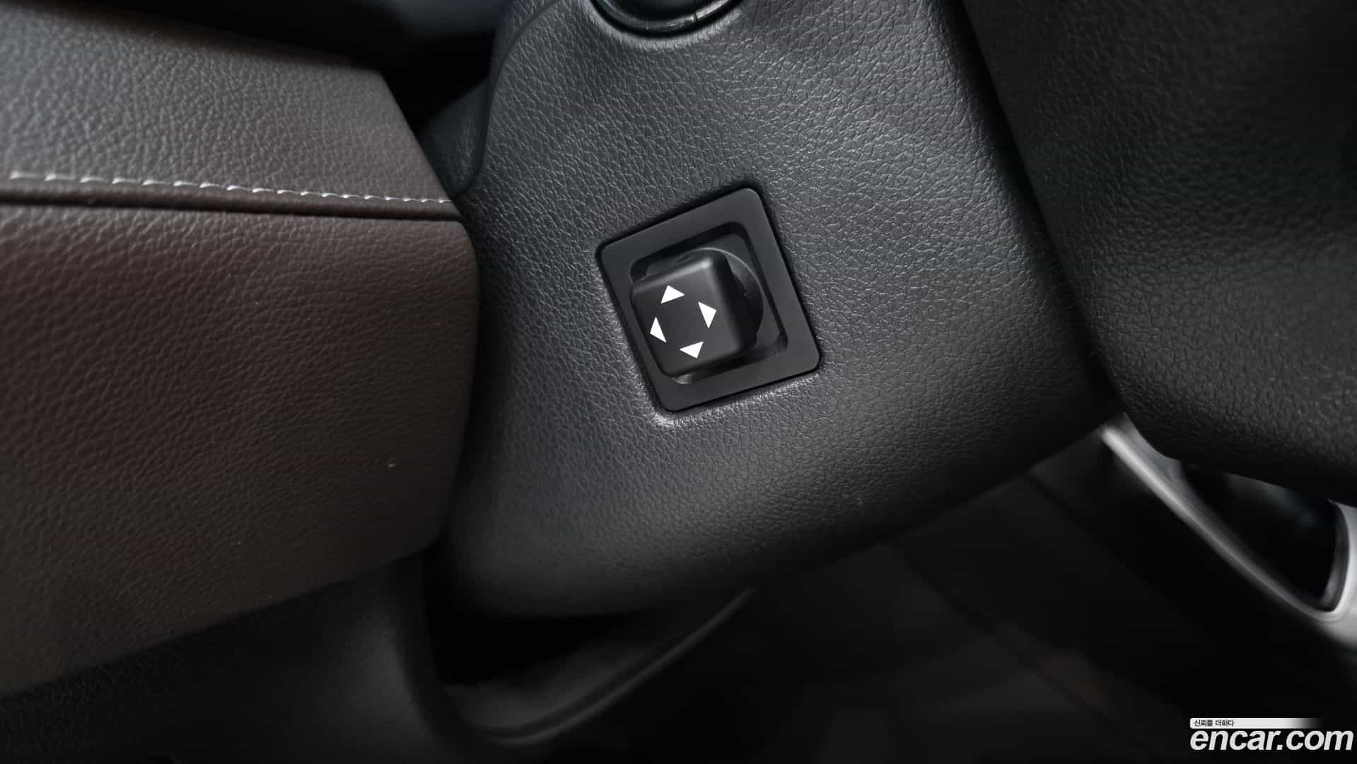 Grandeur Hyundai 2018.1-OPTION-019