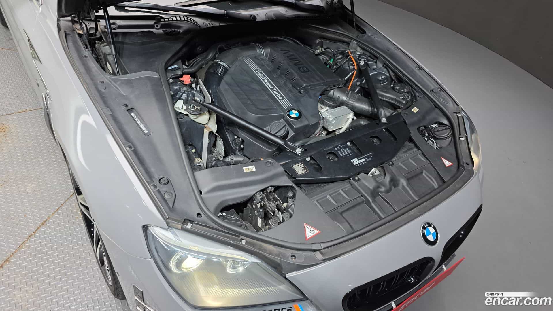6-Series BMW 2012.9-OUTER-006