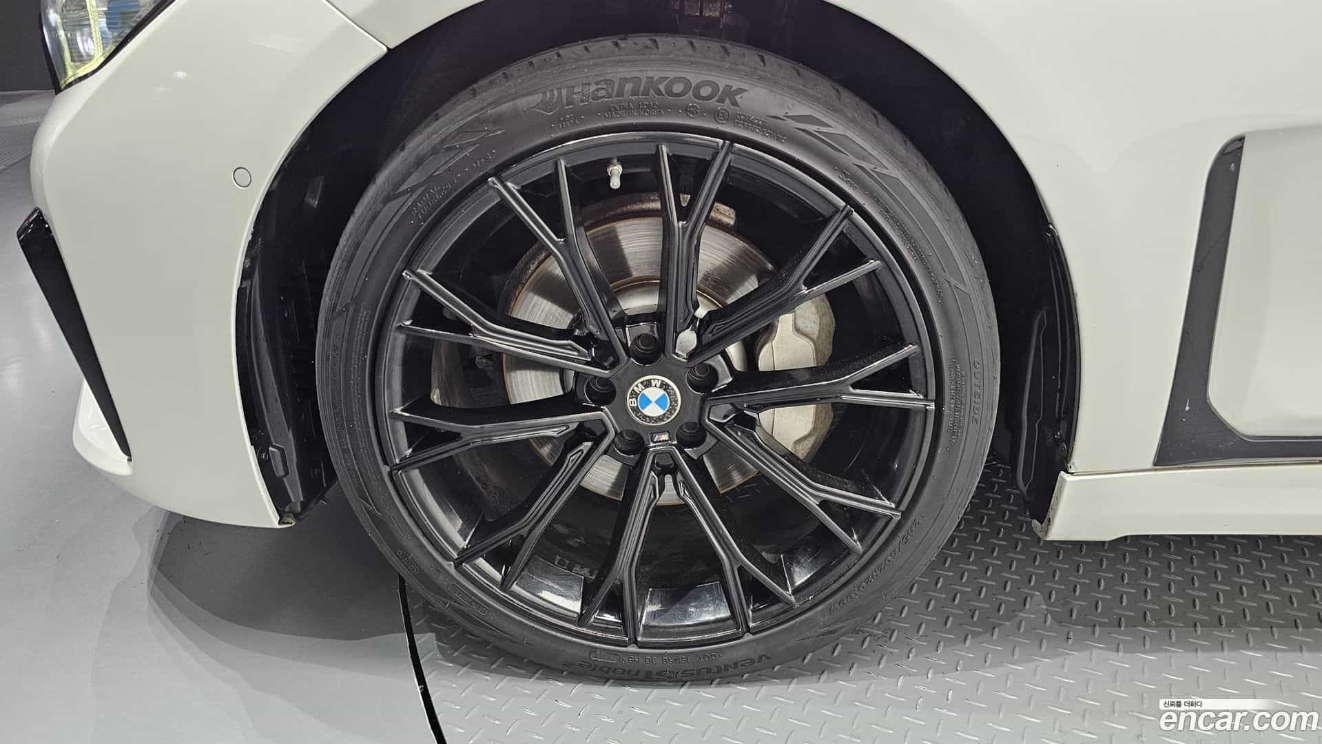 7-Series BMW 2016.8-OUTER-005