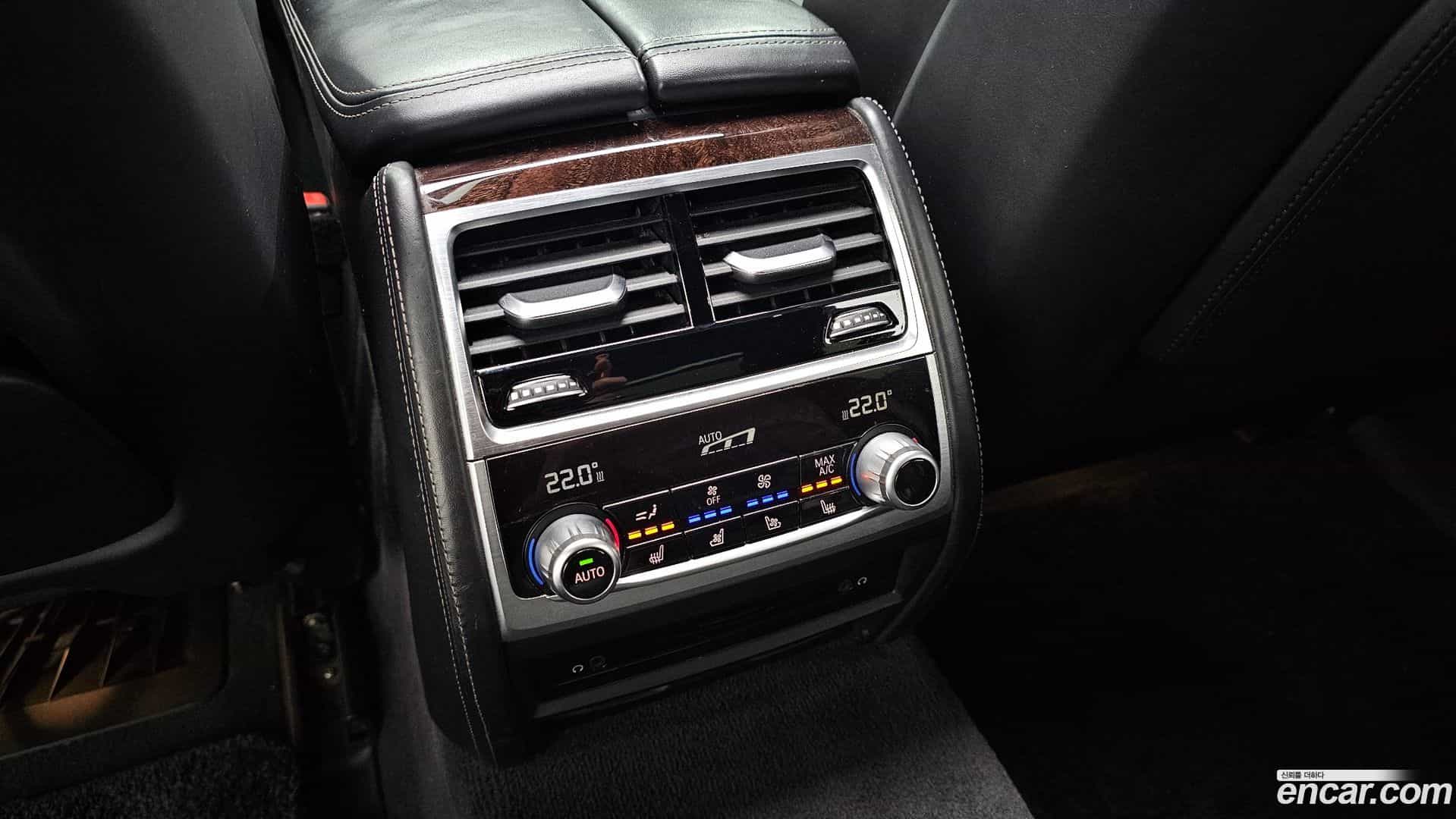 7-Series BMW 2016.8-OPTION-019
