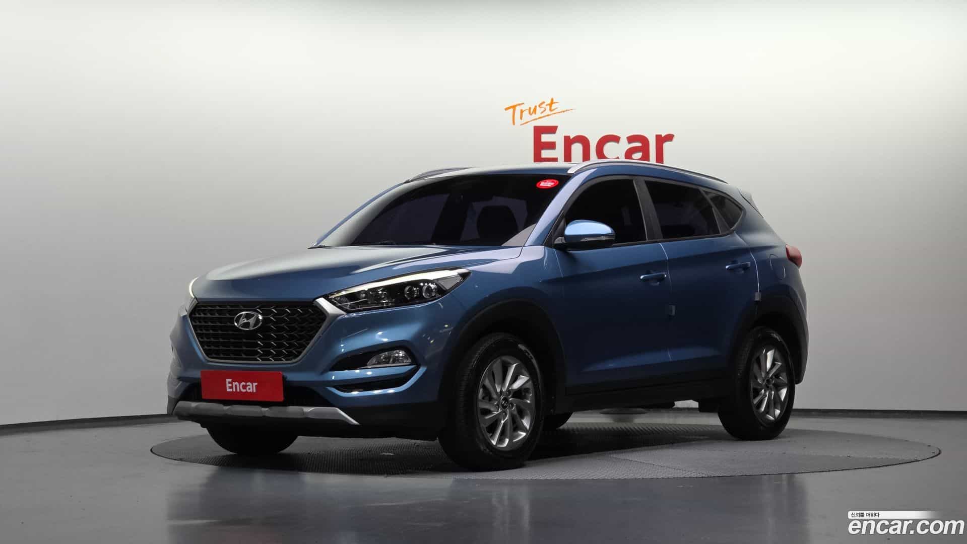 Tucson Hyundai 2016.5-OUTER-001