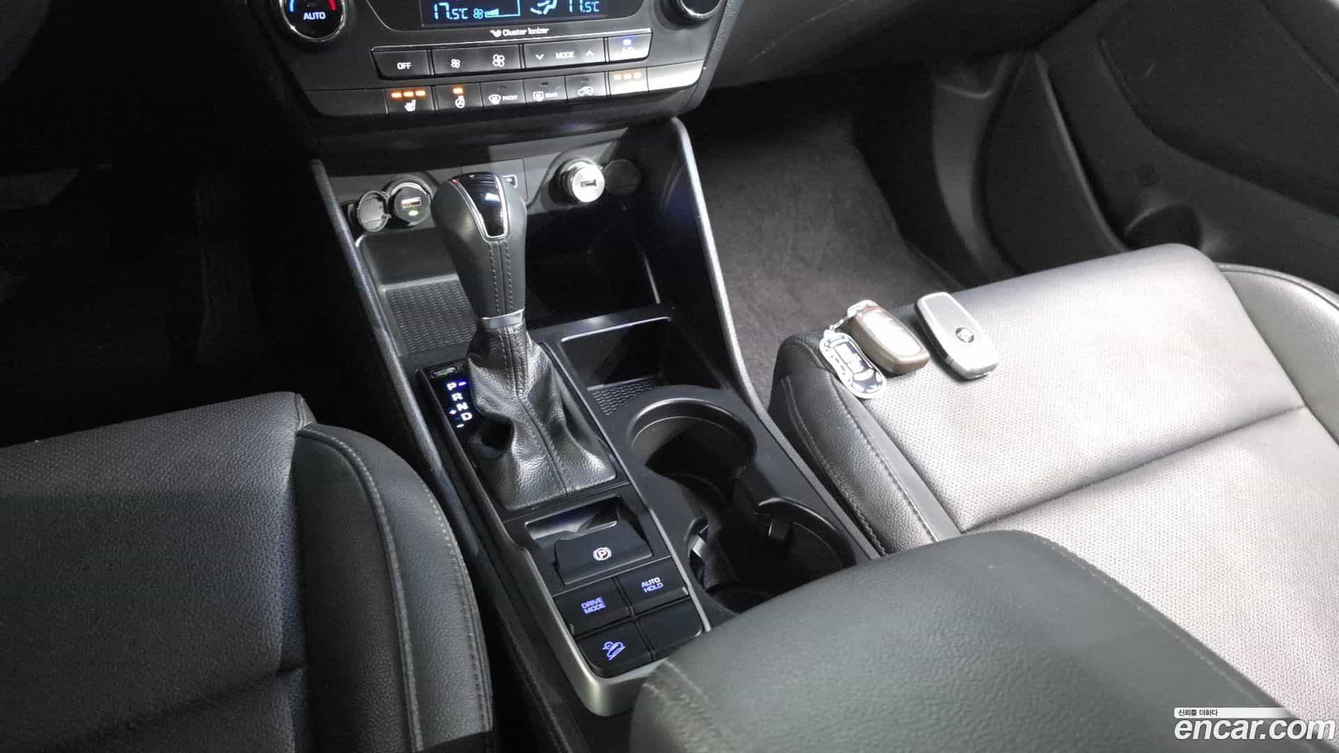 Tucson Hyundai 2016.5-INNER-009