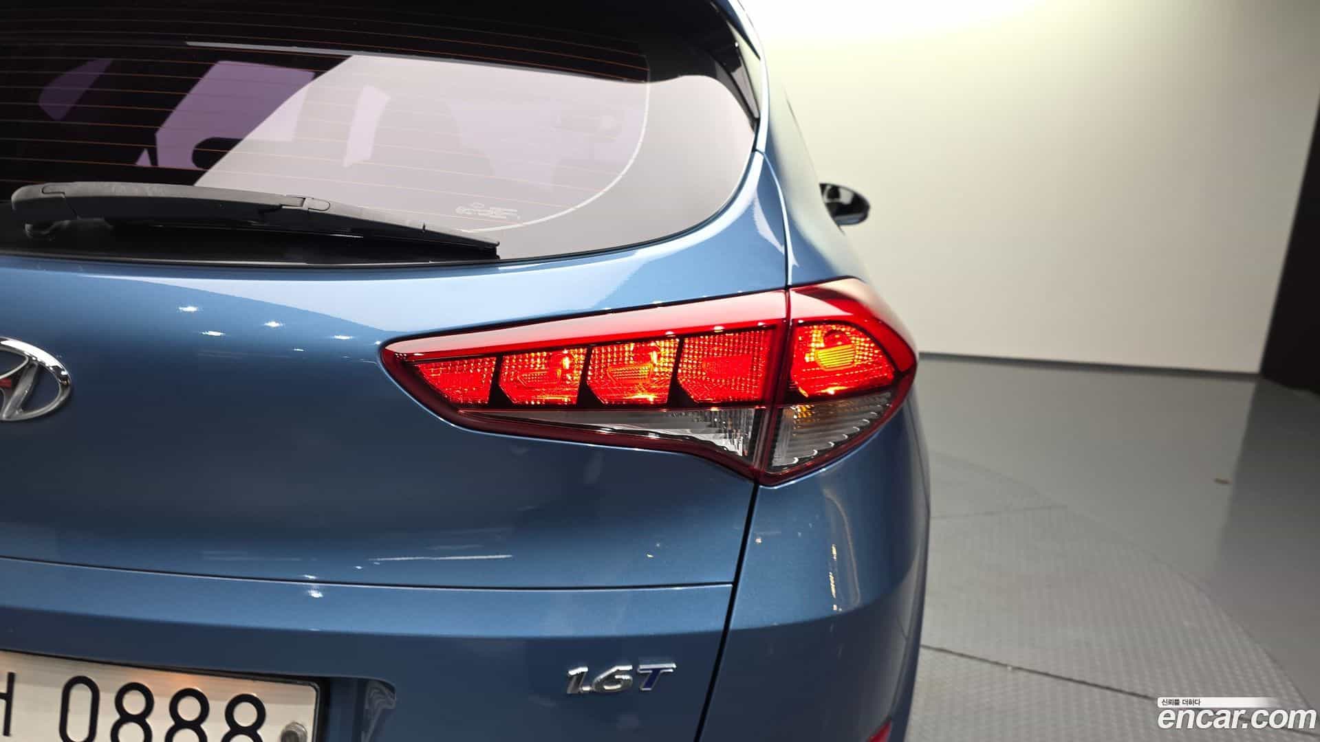 Tucson Hyundai 2016.5-OUTER-033