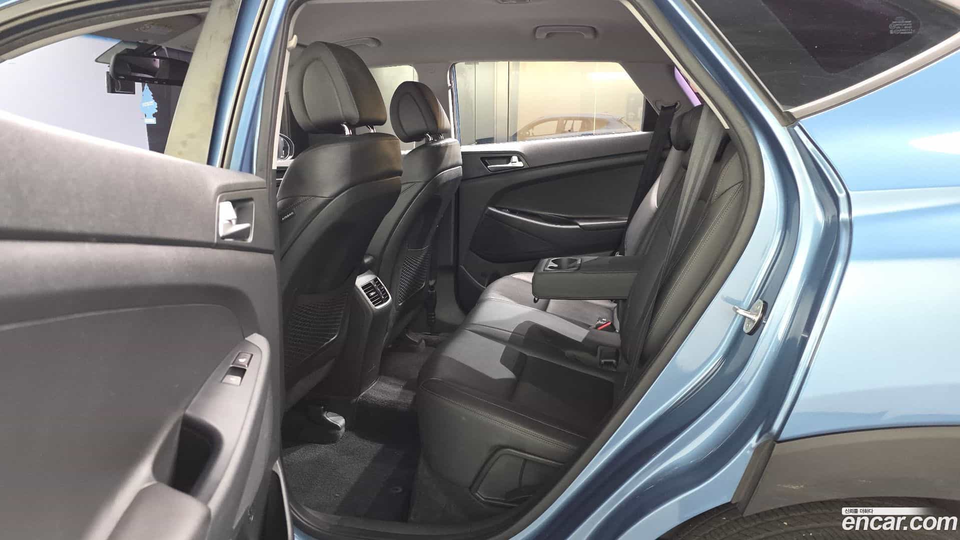 Tucson Hyundai 2016.5-INNER-036