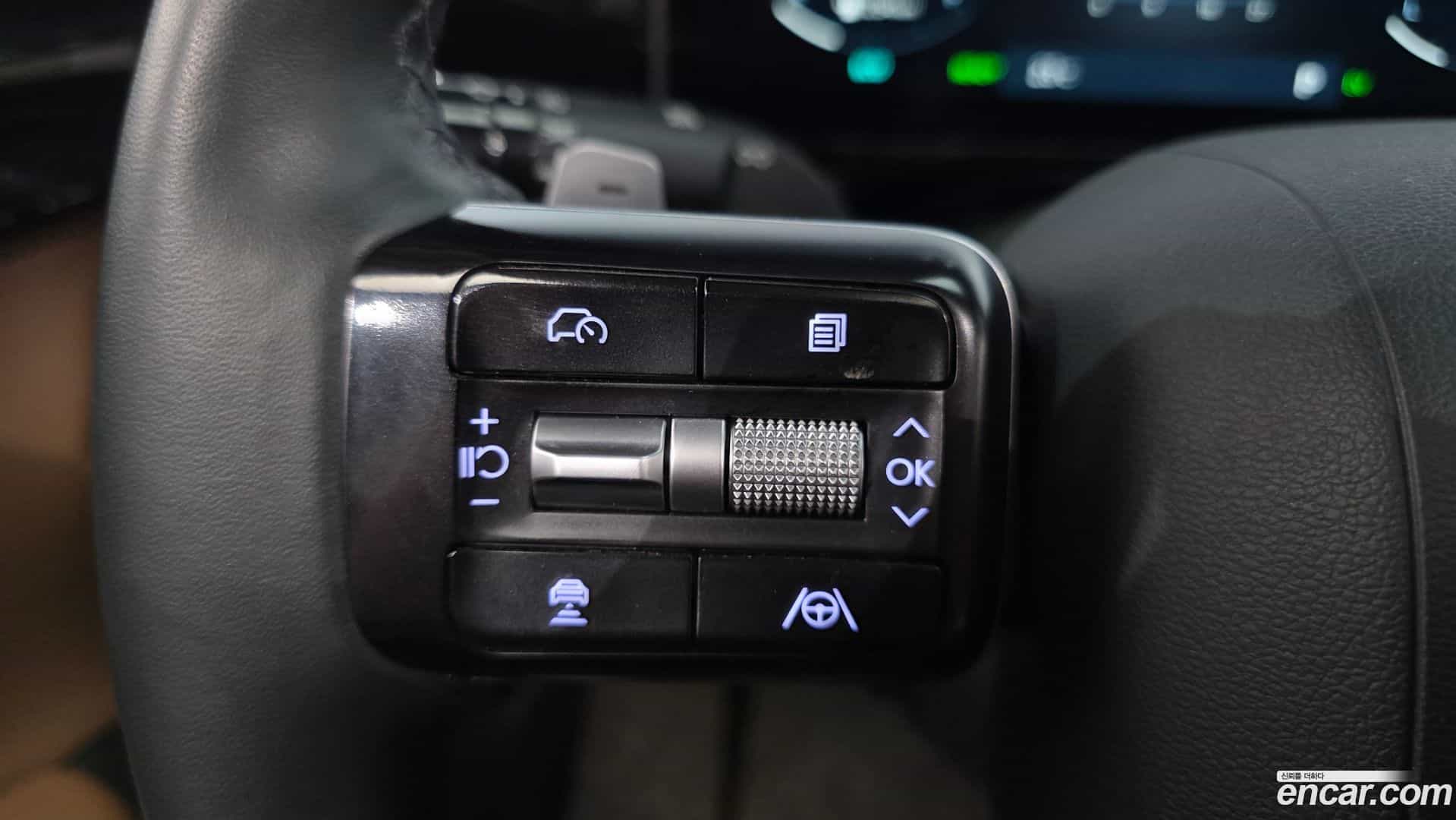 Grandeur Hyundai 2023.4-OPTION-021