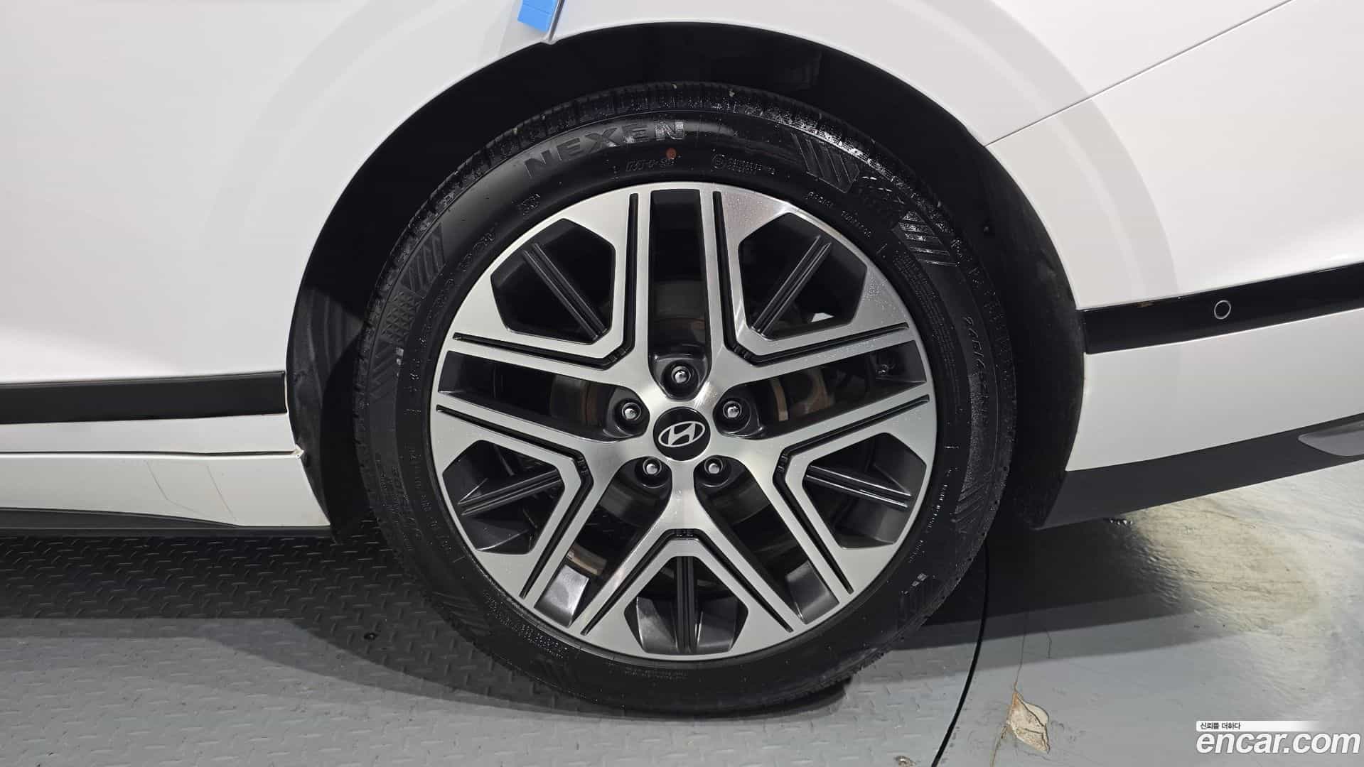 Grandeur Hyundai 2023.4-OUTER-031