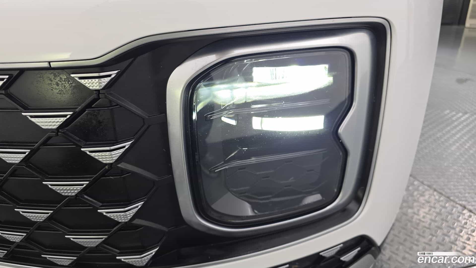 Grandeur Hyundai 2023.4-OUTER-032